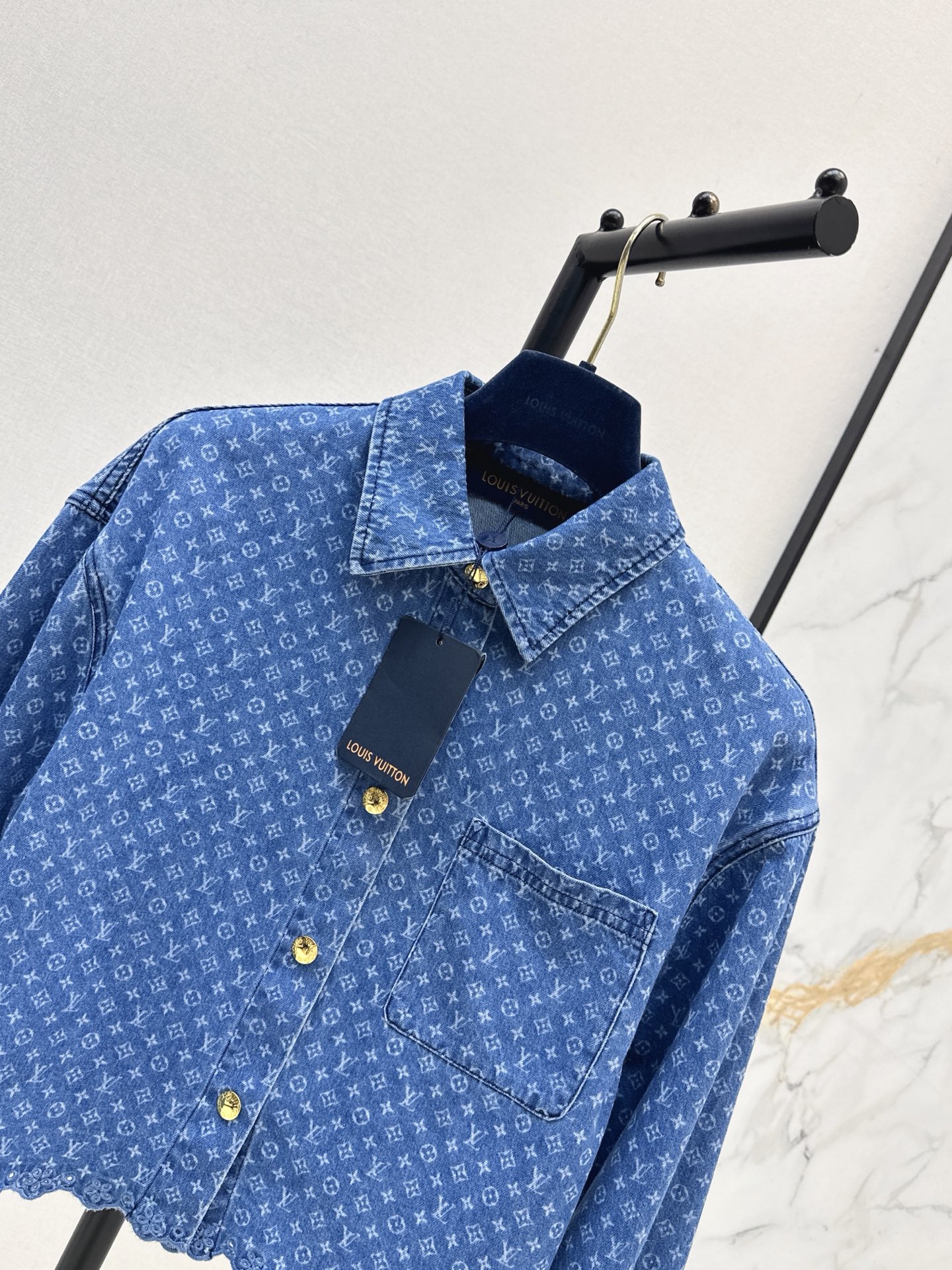 Loui 26ss cropped denim shirt