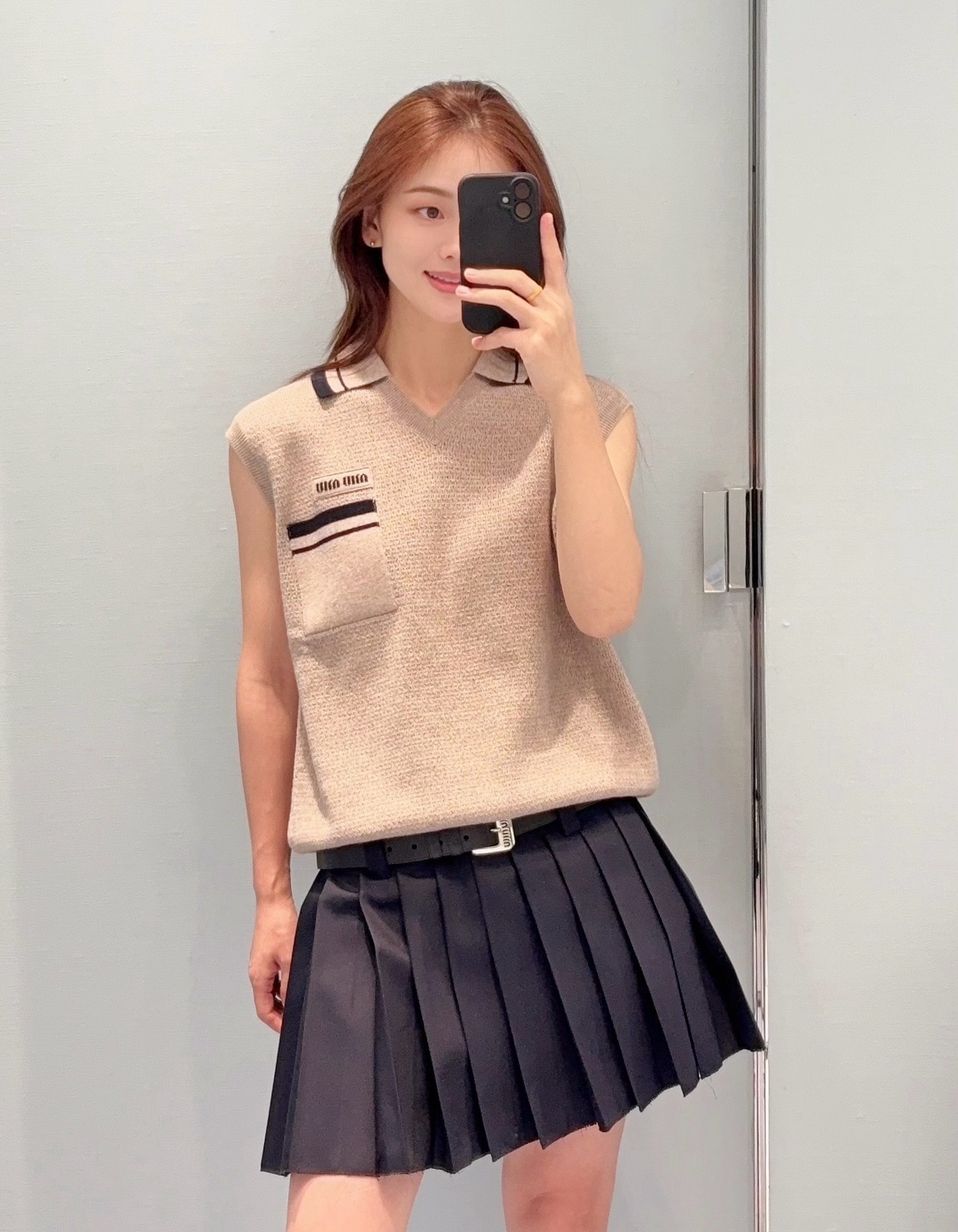 Miu 26fw knit vest