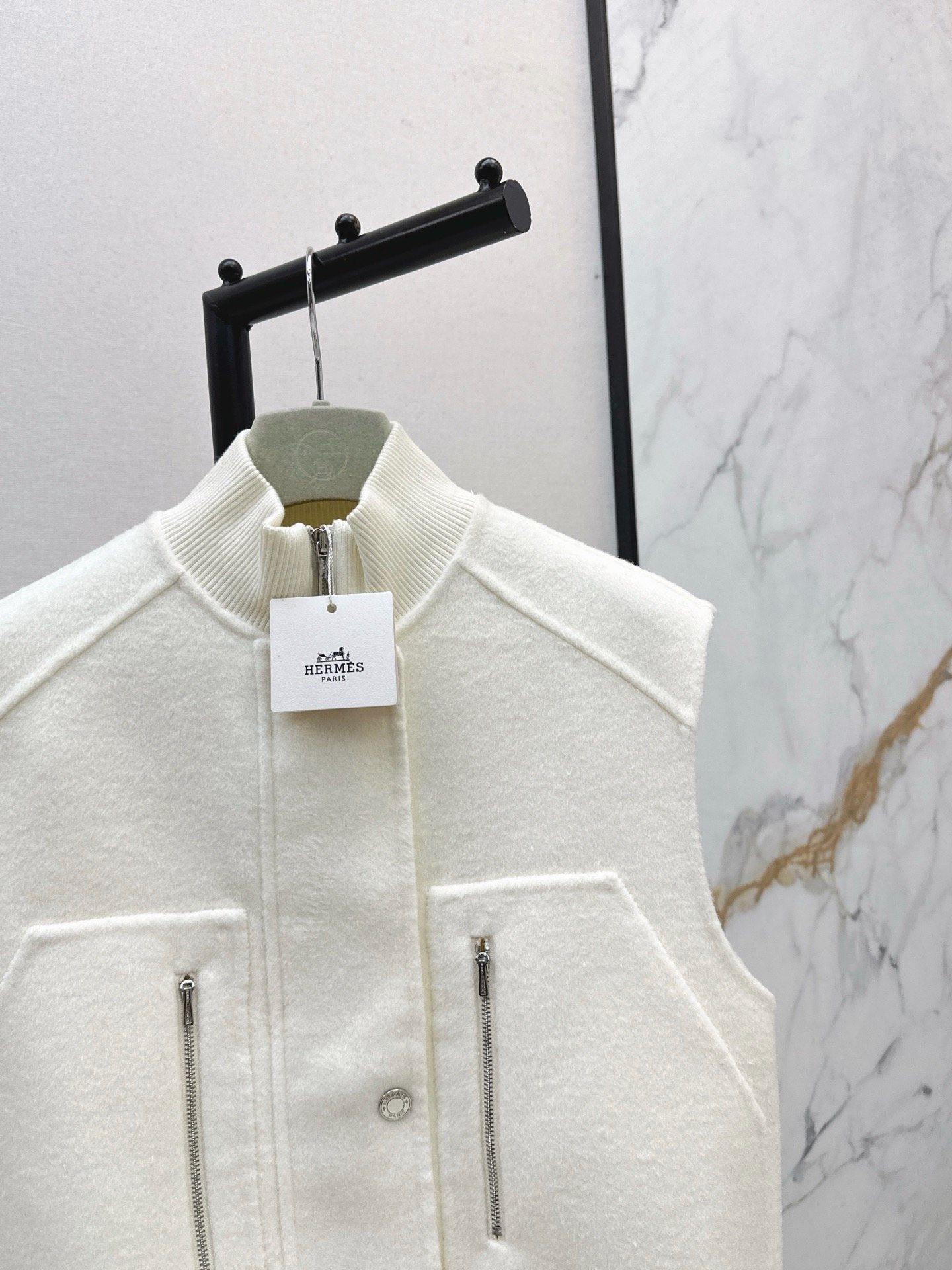 Her 26fw woolen vest jacket