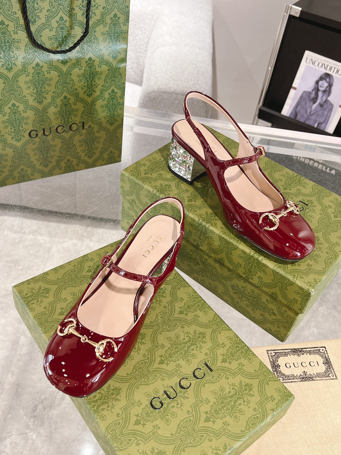 Gucc 26ss rhinestone slingback chunky heel