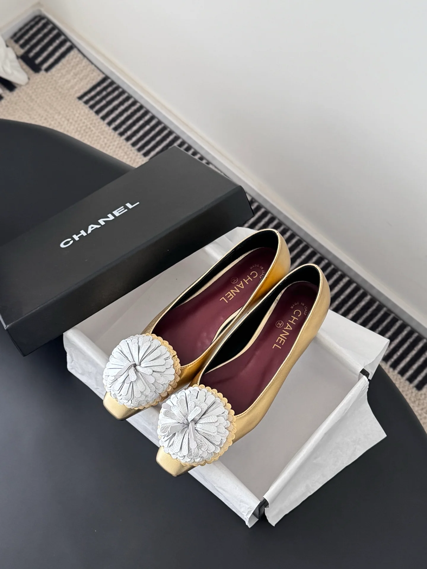 Chan 26ss flats
