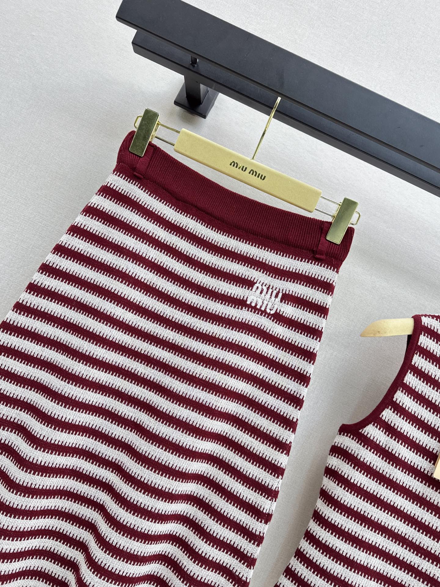 Miu 26fw stripe knit vest skirt sets