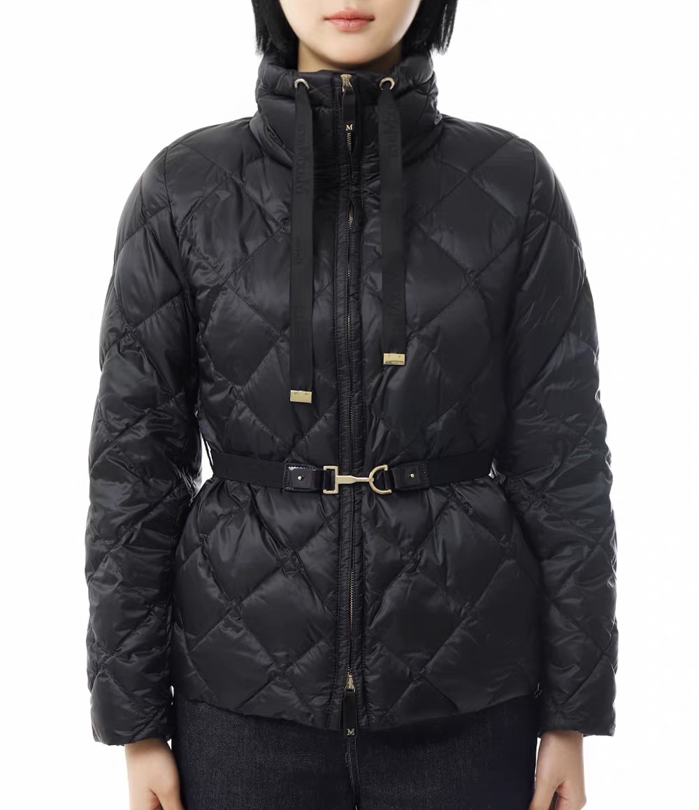Max 26fw stand-collar belted down jacket