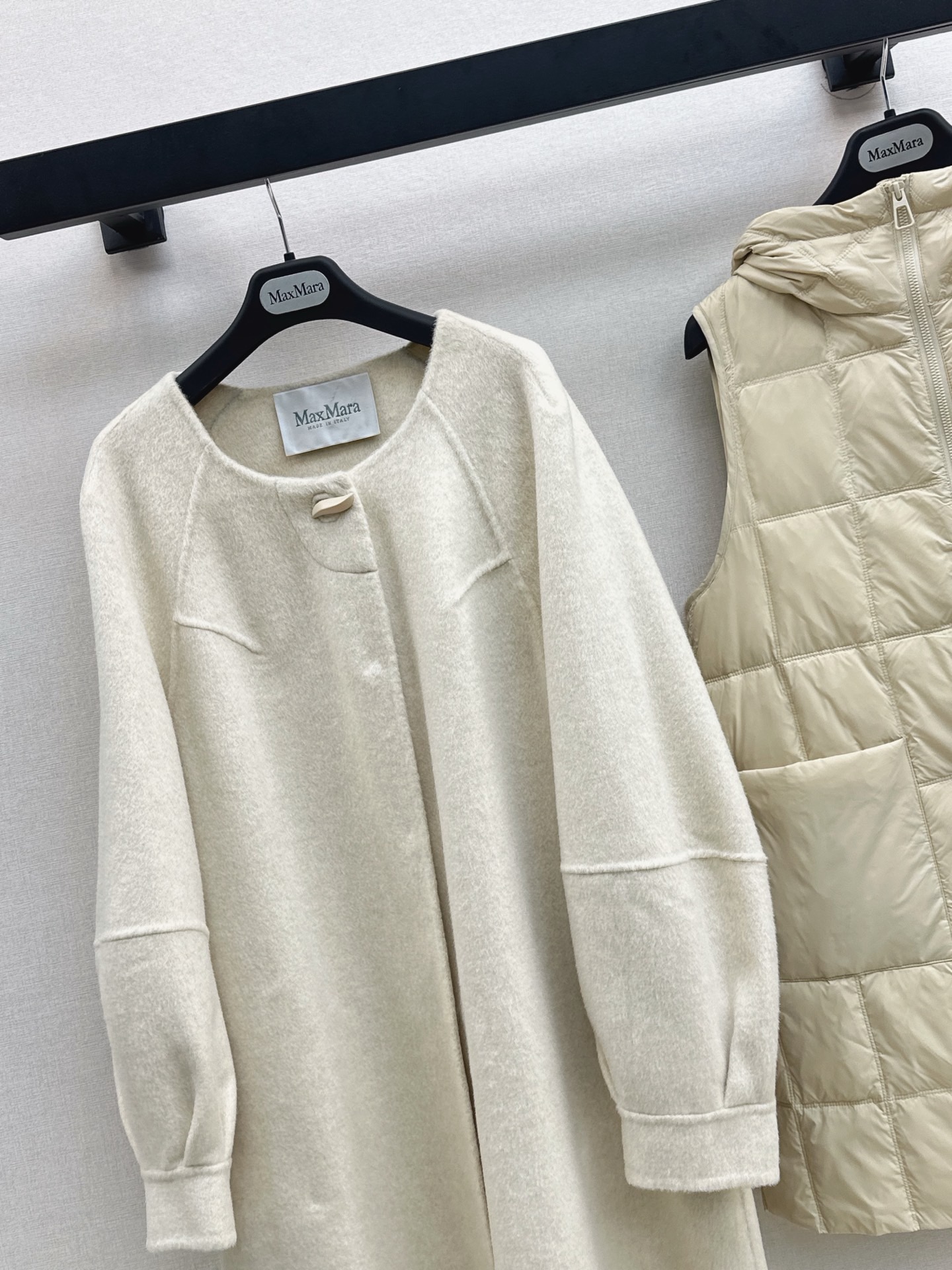 Max 26fw hooded down vest overcoats sets