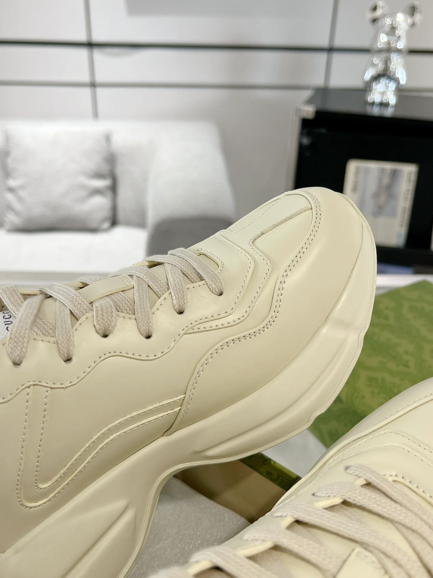 Gucc 25fw rhyton series dad's shoes