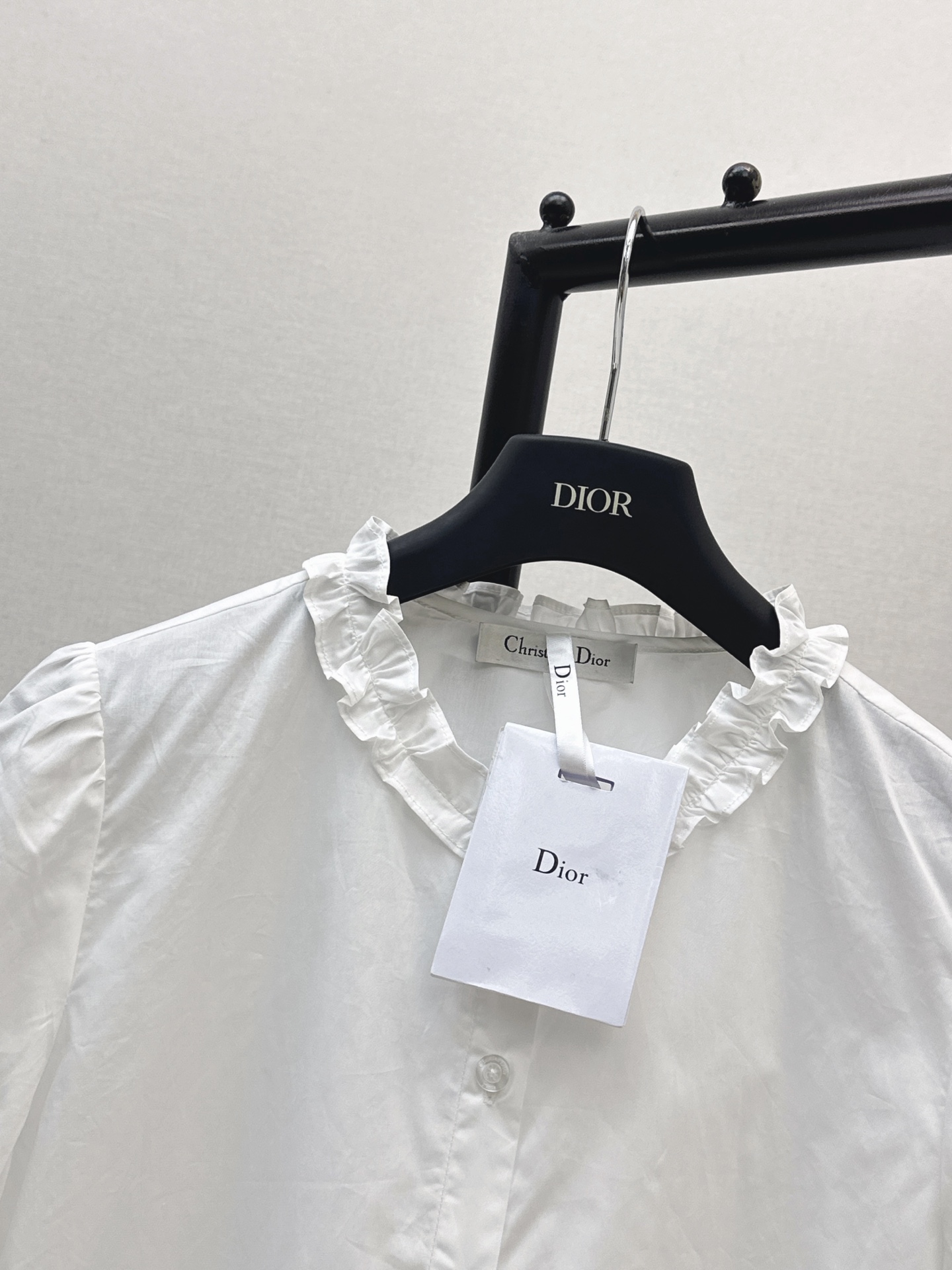 CD 26ss ruffle trim shirt