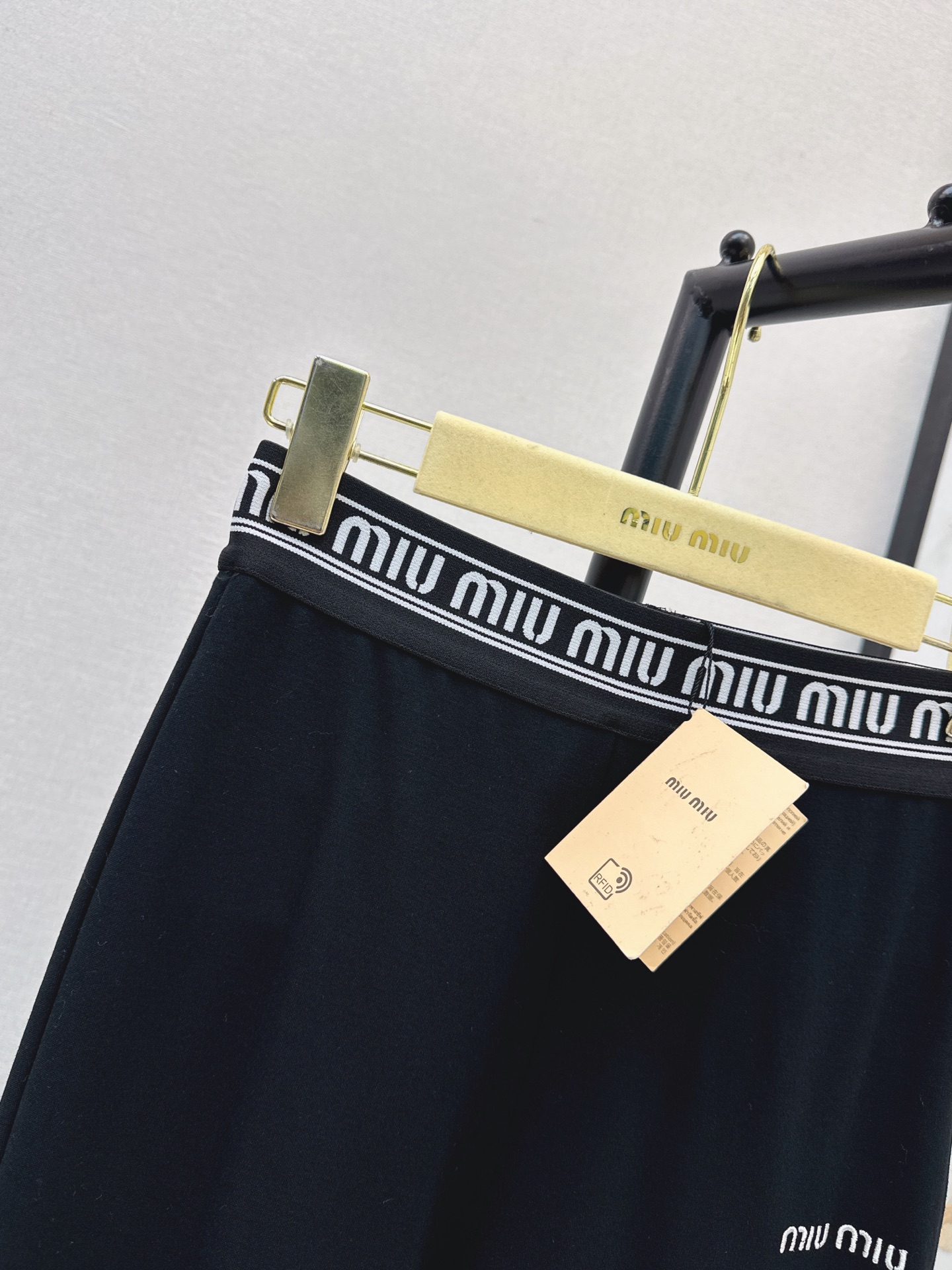 Miu 26fw legging