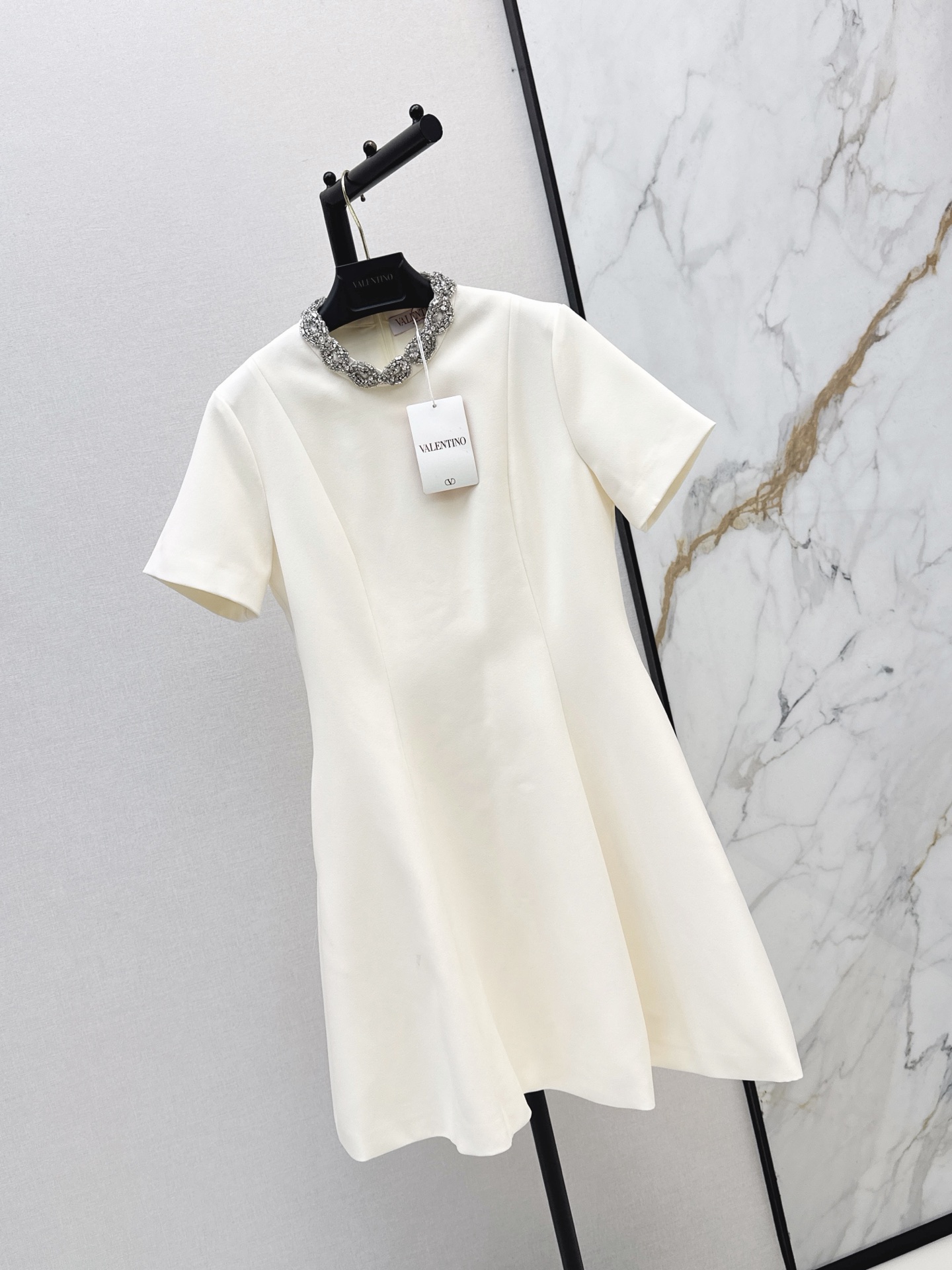 Valen 26fw rhinestone dress