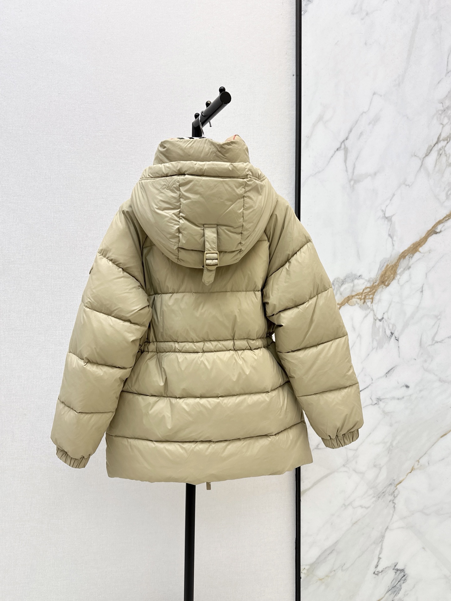 Bur 26fw hooded drawstring down jacket