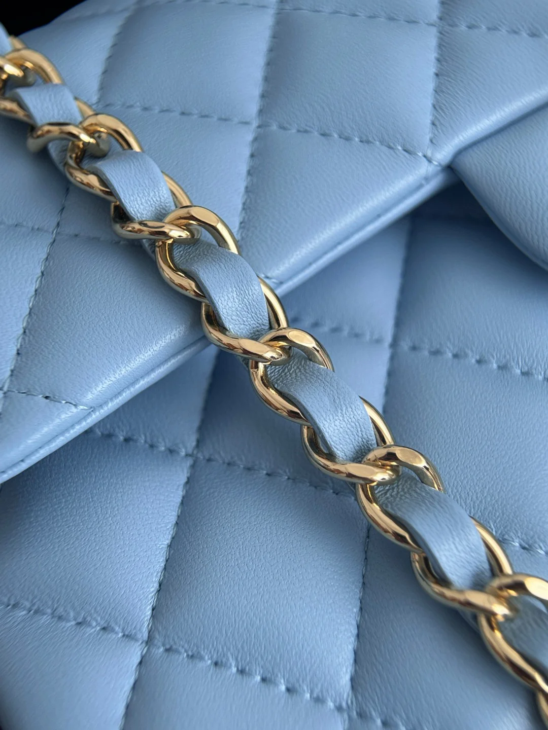 Chan cf23 chain shoulder bag