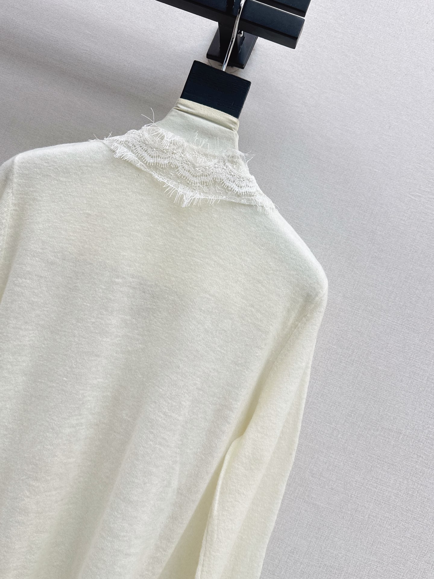 ES 26fw lace contract knit cardigan