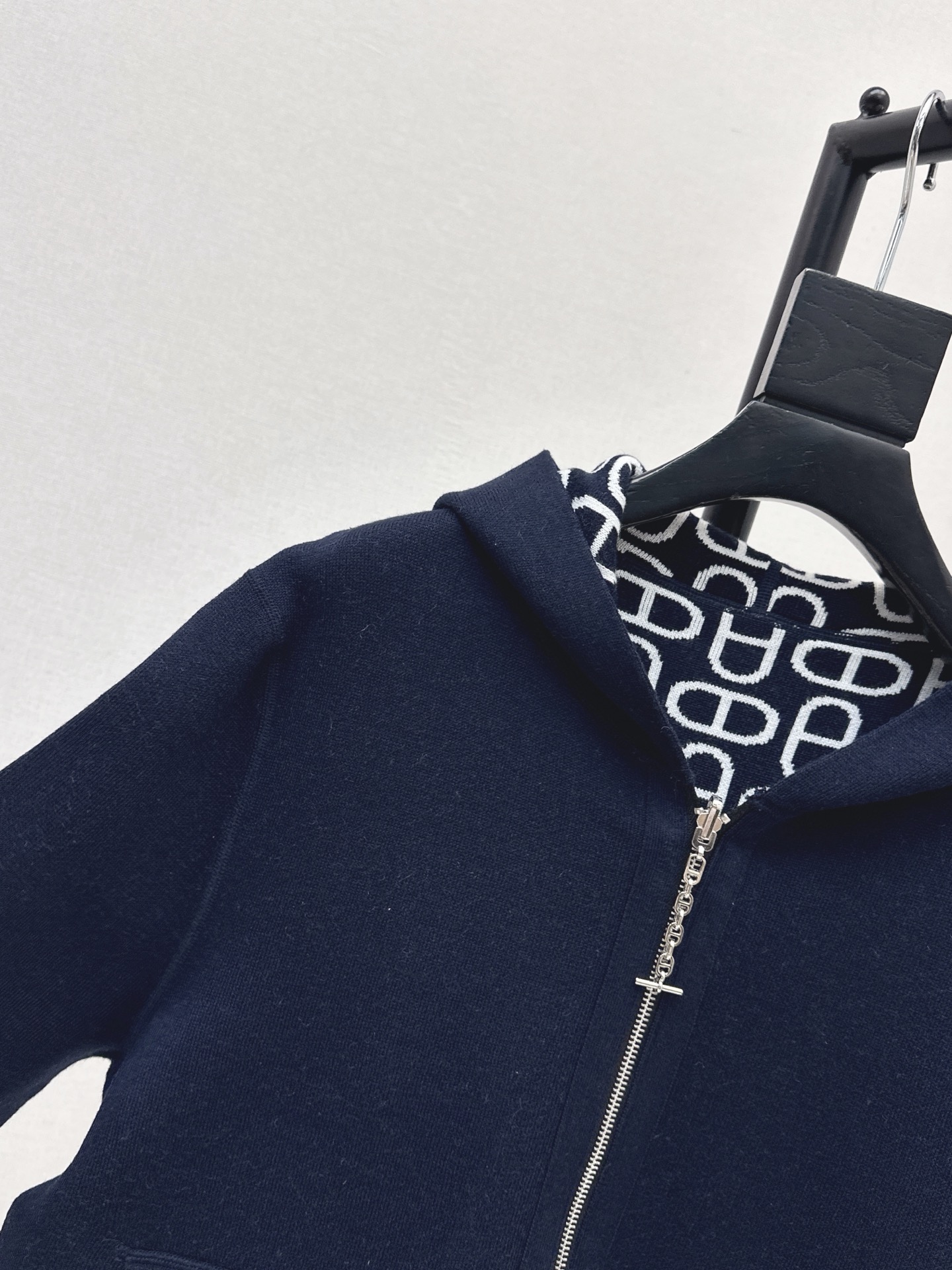 Her 26fw reversible zipper jacket