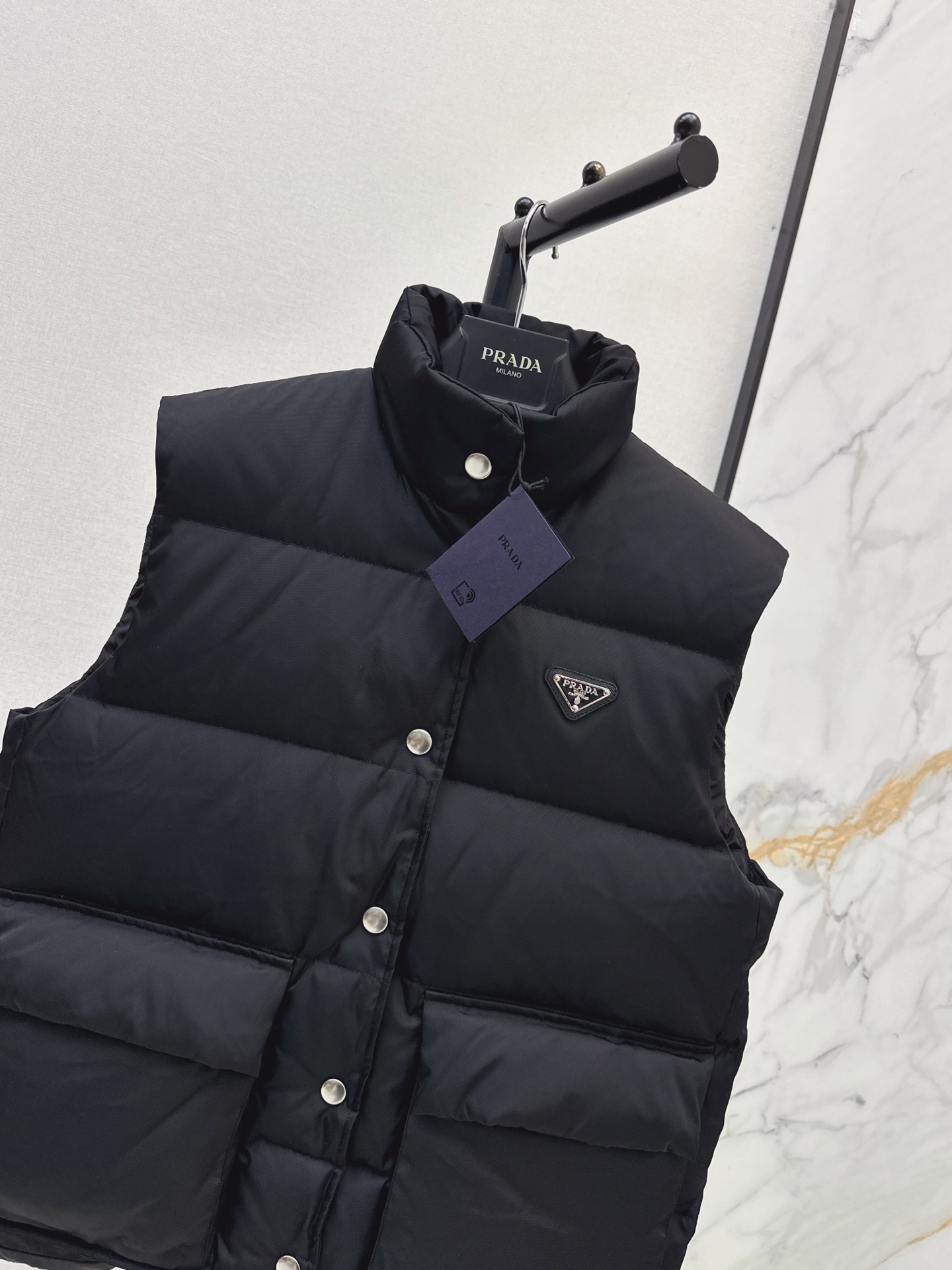 Pra 26fw down vest