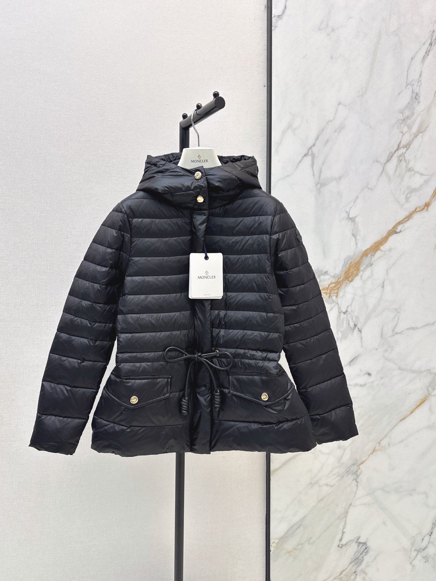 Monc 26fw Drawstring-Waist Puffer Jacket