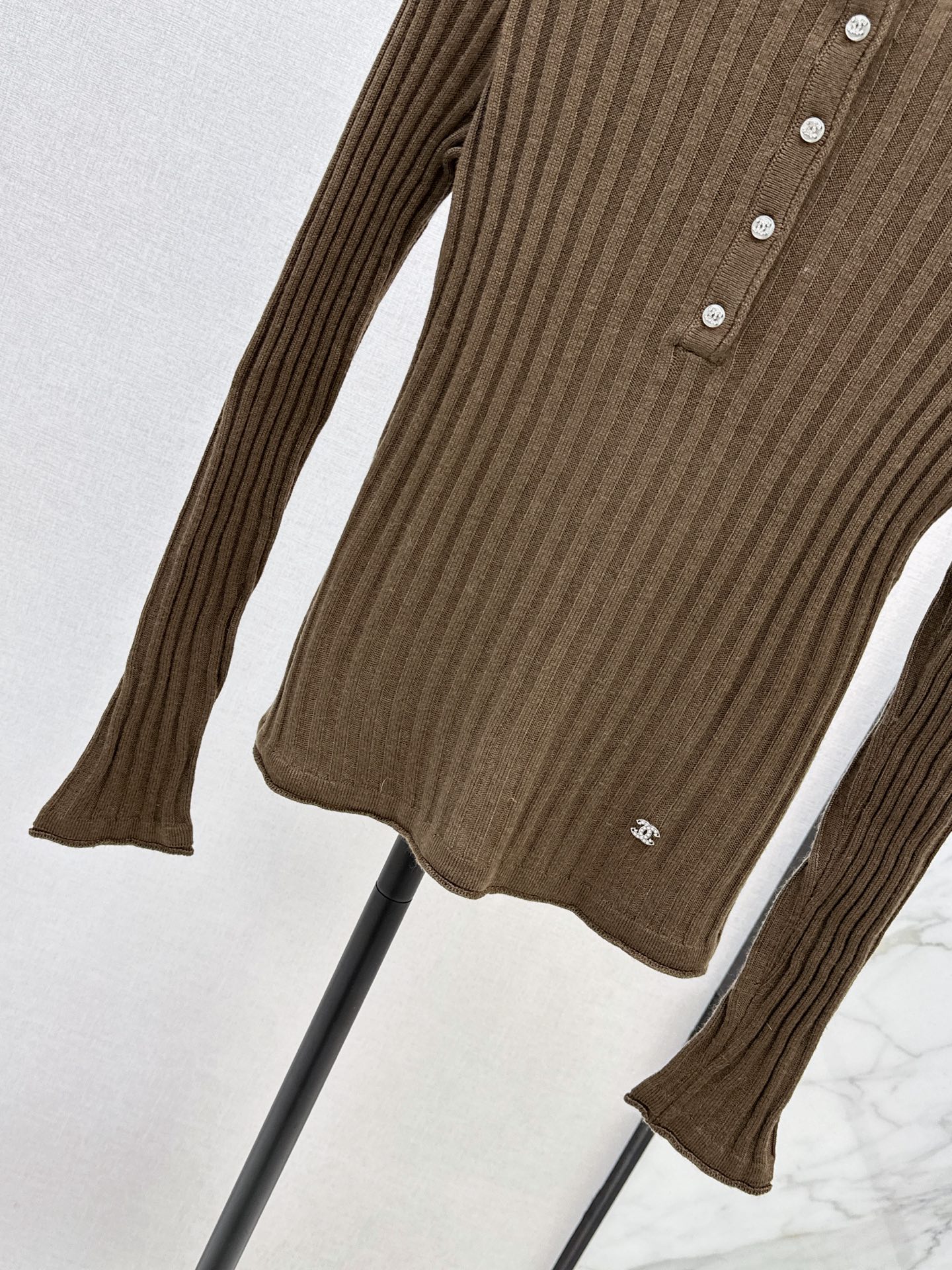 Chan 26fw slim-fit stand collar knitwear