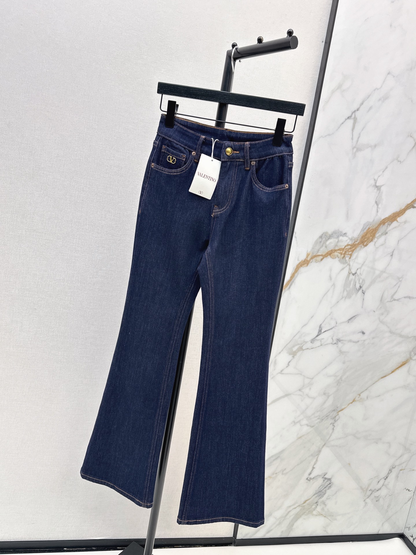 Valen 26fw slim-fit jeans