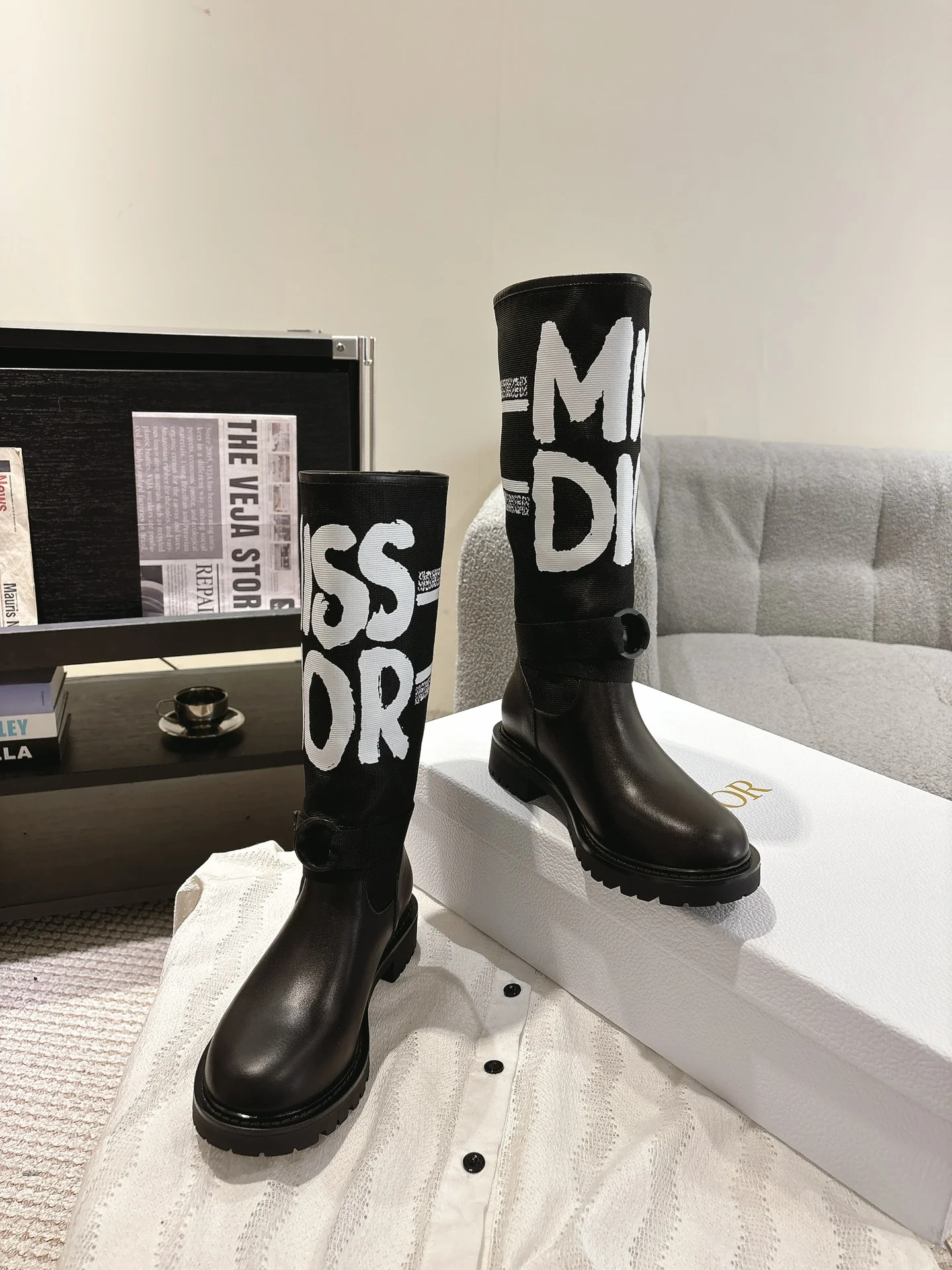 CD 25fw half boots