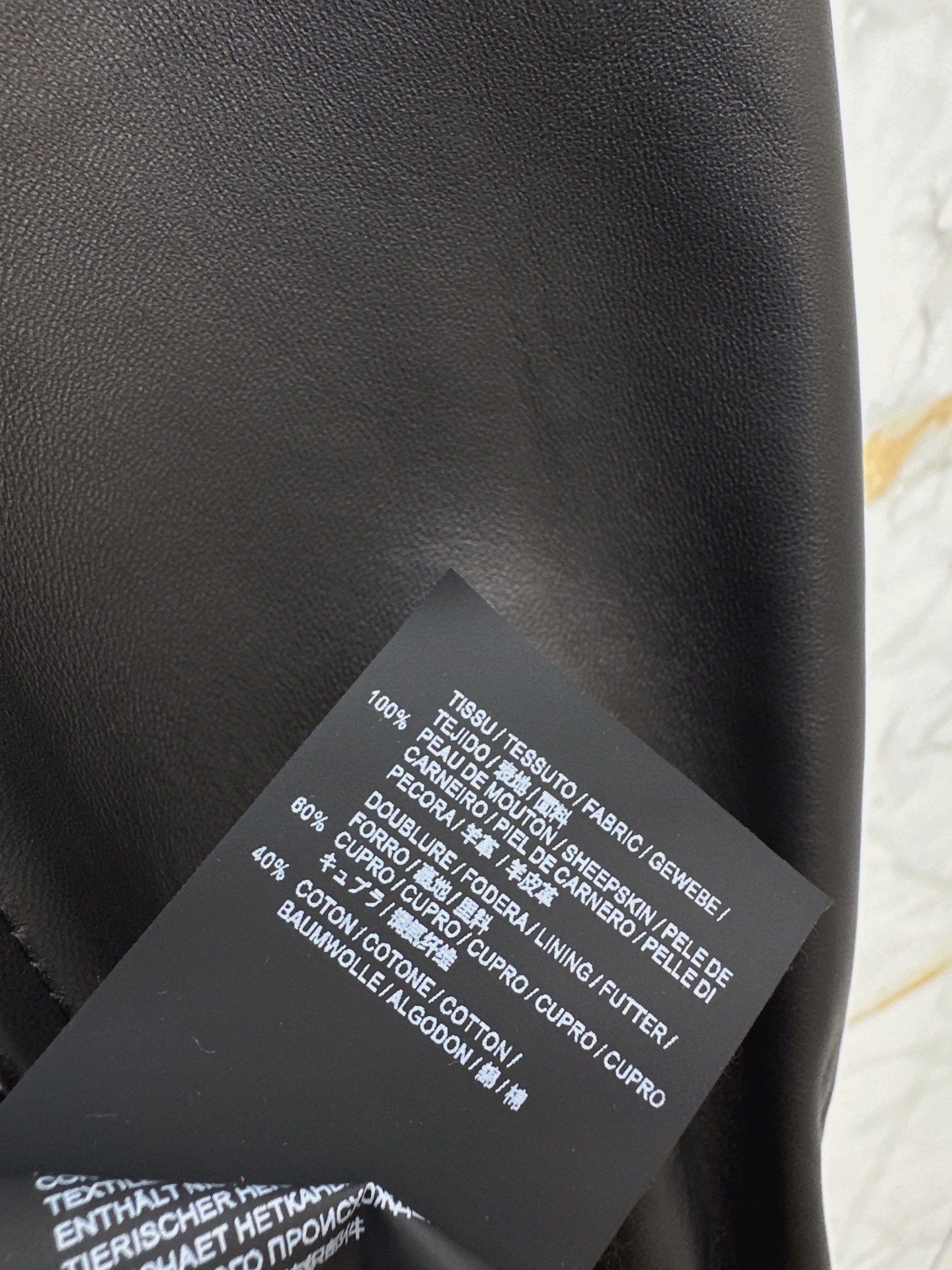Pra 26fw cropped leather jacket