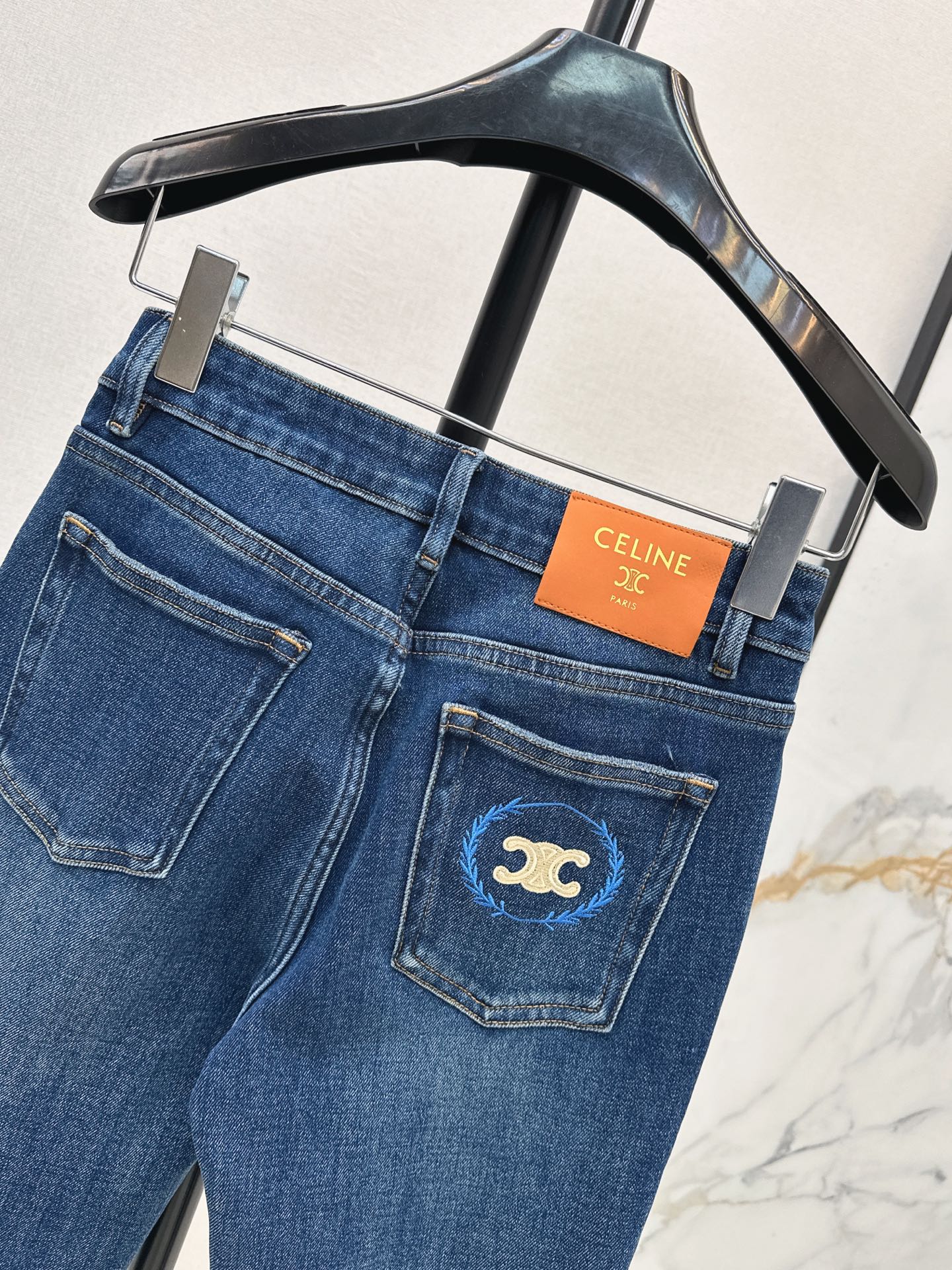 Celi 26fw slim-fit jeans
