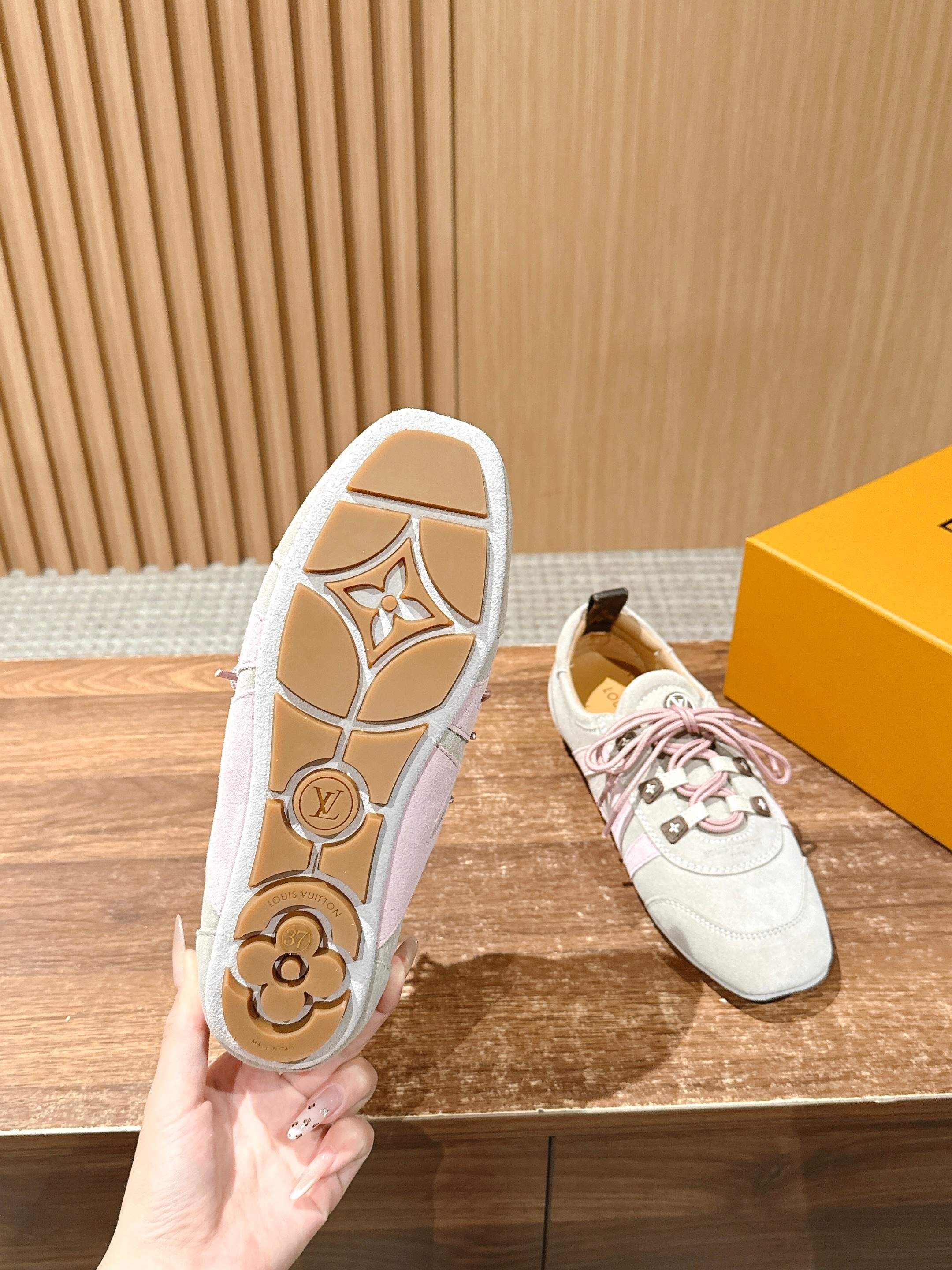 Loui 25fw sneaker