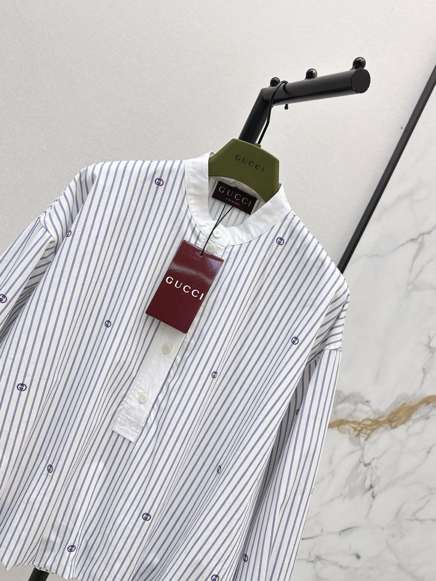 Guc 26fw stripe shirt