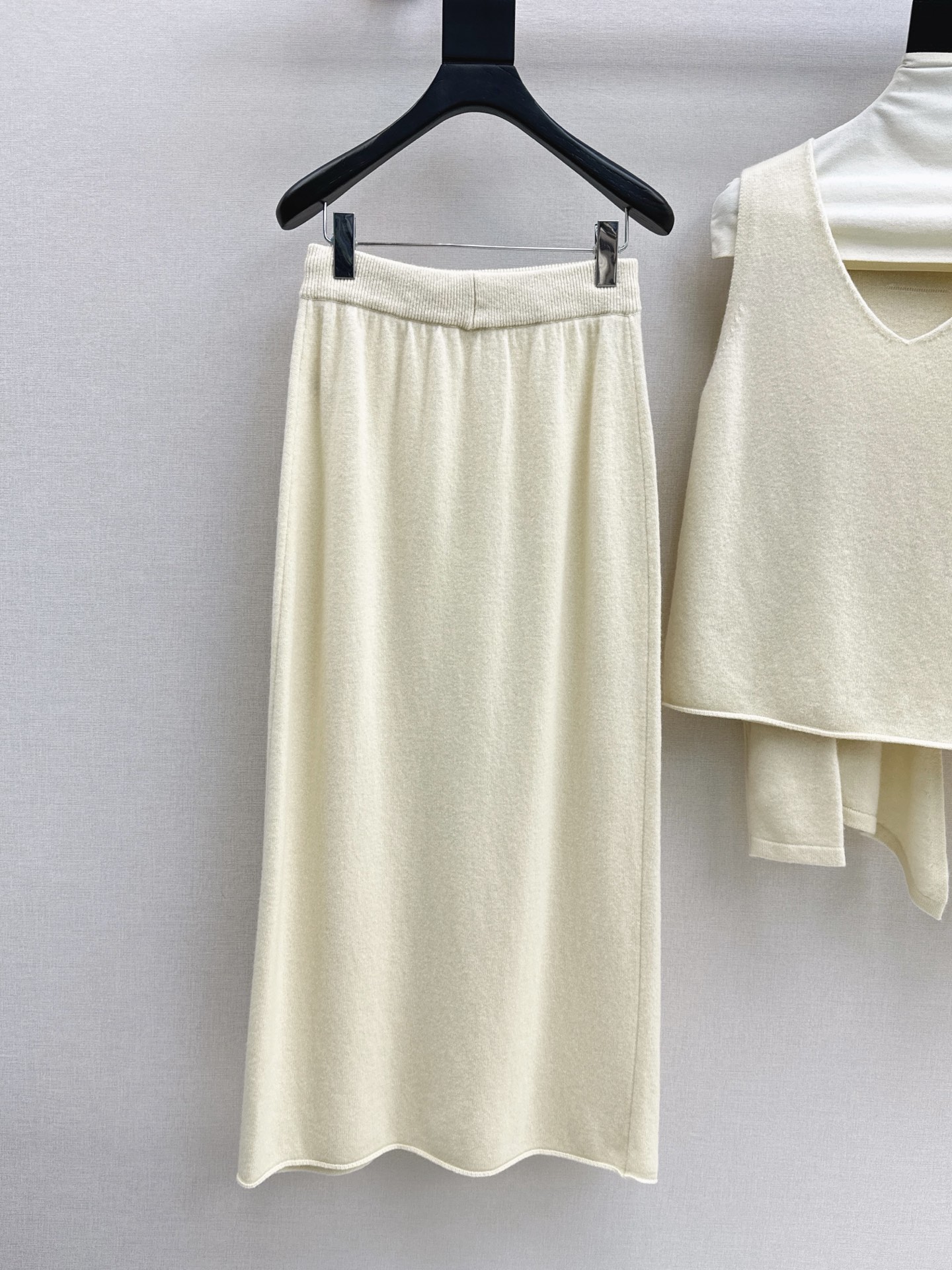 Max 26fw wool knit vest cardigan skirt sets