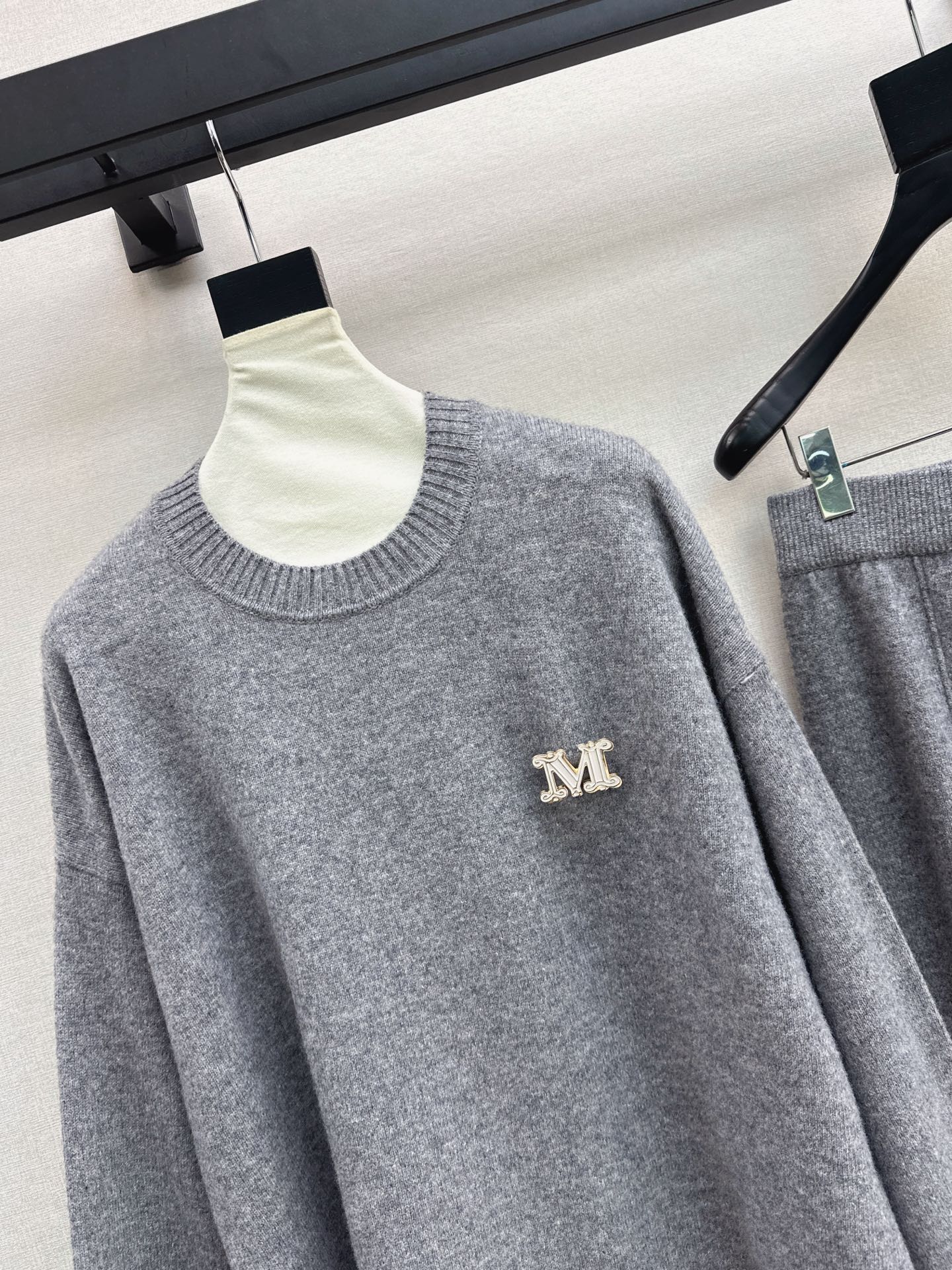 Max 26fw wool sweater pants sents
