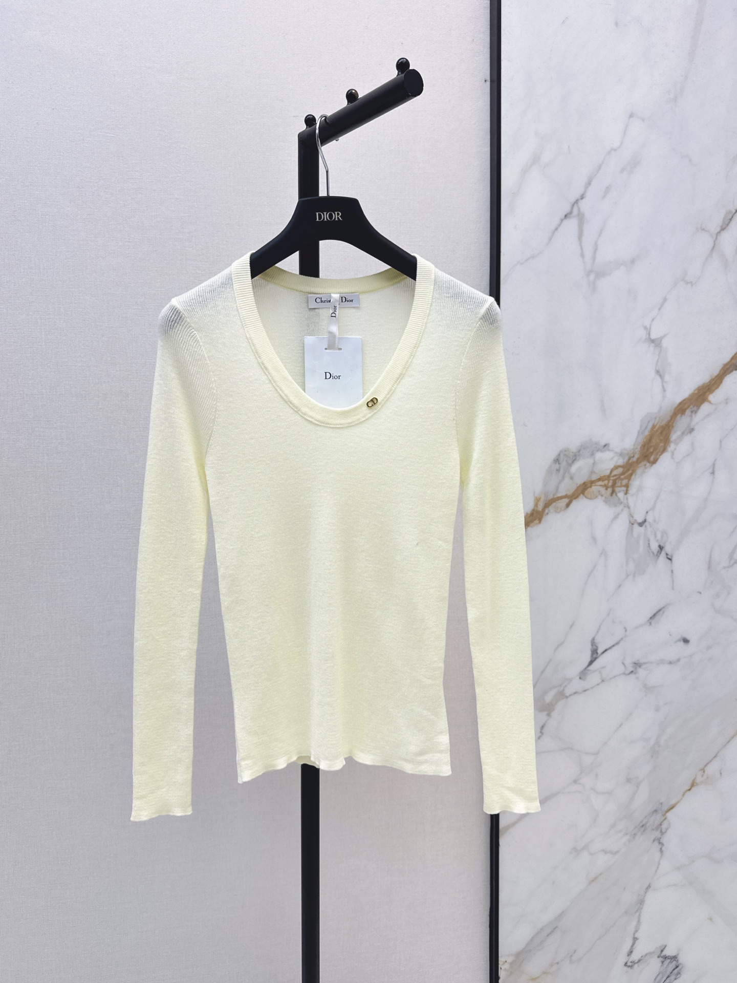 CD 26fw U-neck knit basic tee