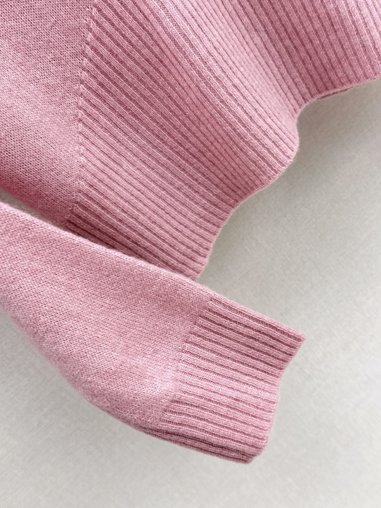 ES 26fw lace wool basic tee