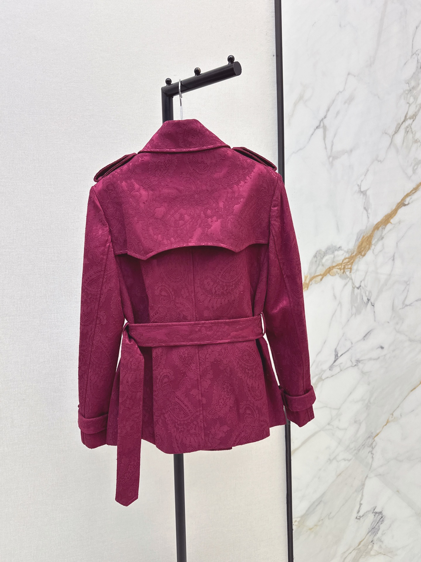 Bur 26fw lace cropped trench coats