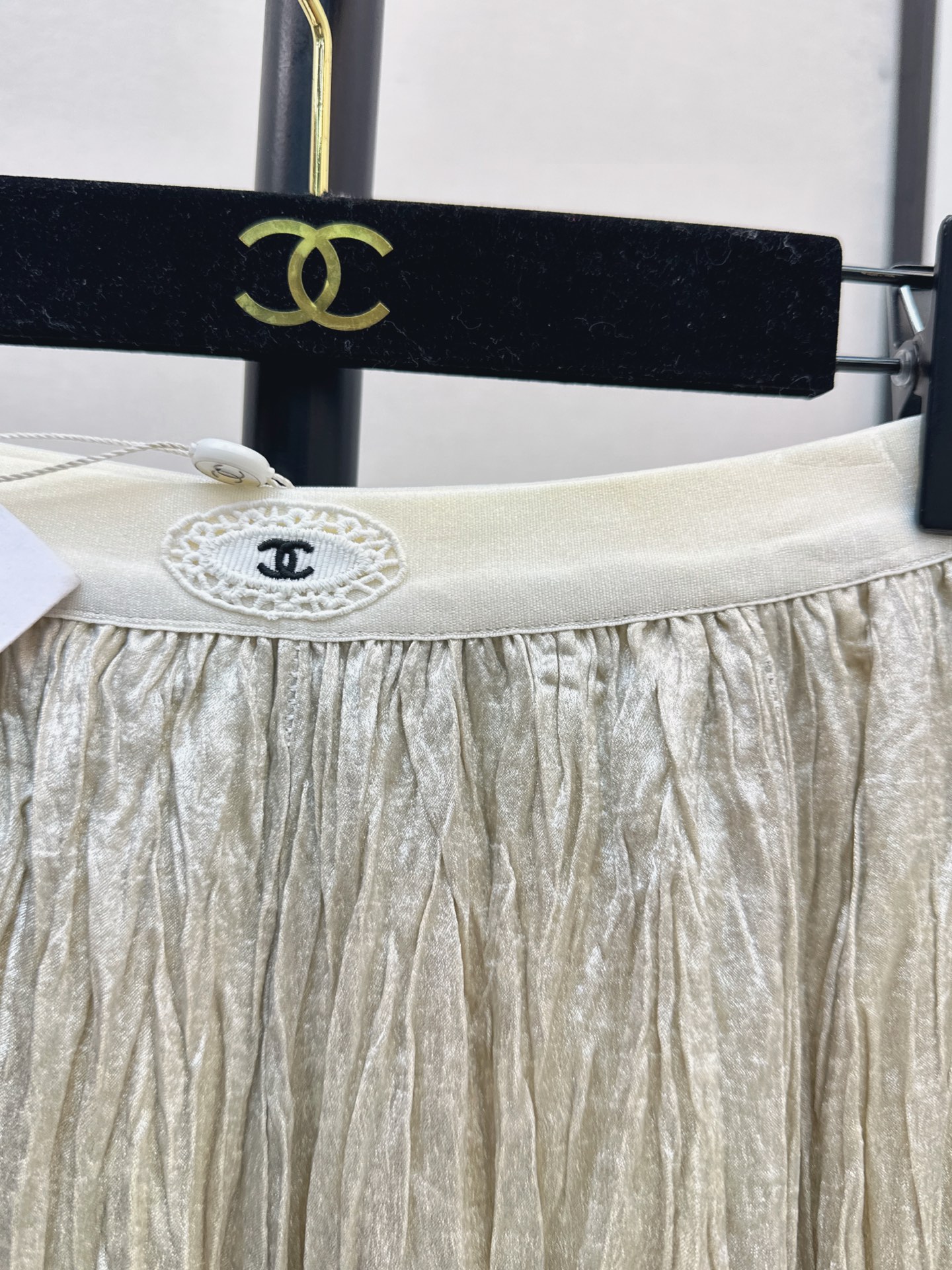 Chan 26fw pleated skirt