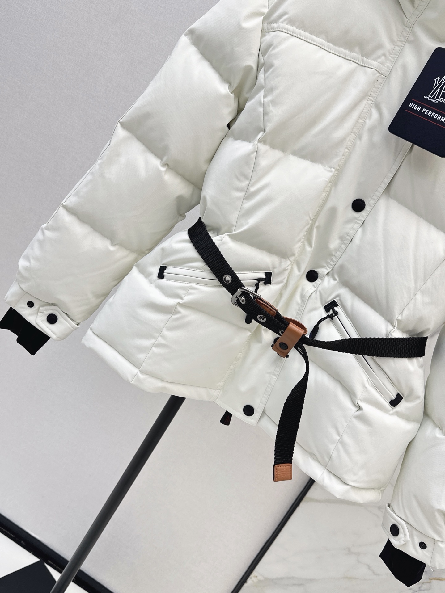Monc 26fw hoode ski down jacket