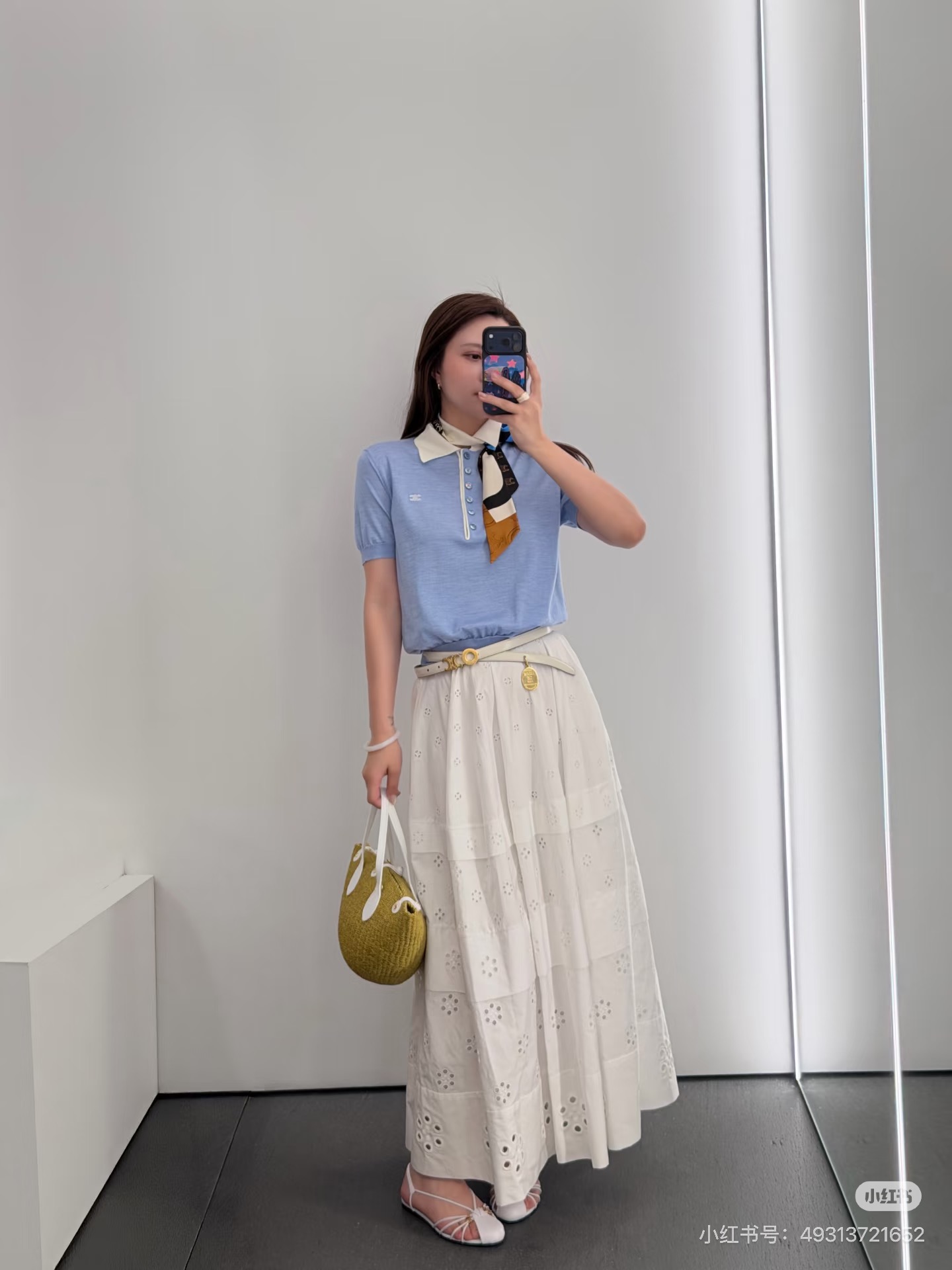Celi 26fw embroidery skirt