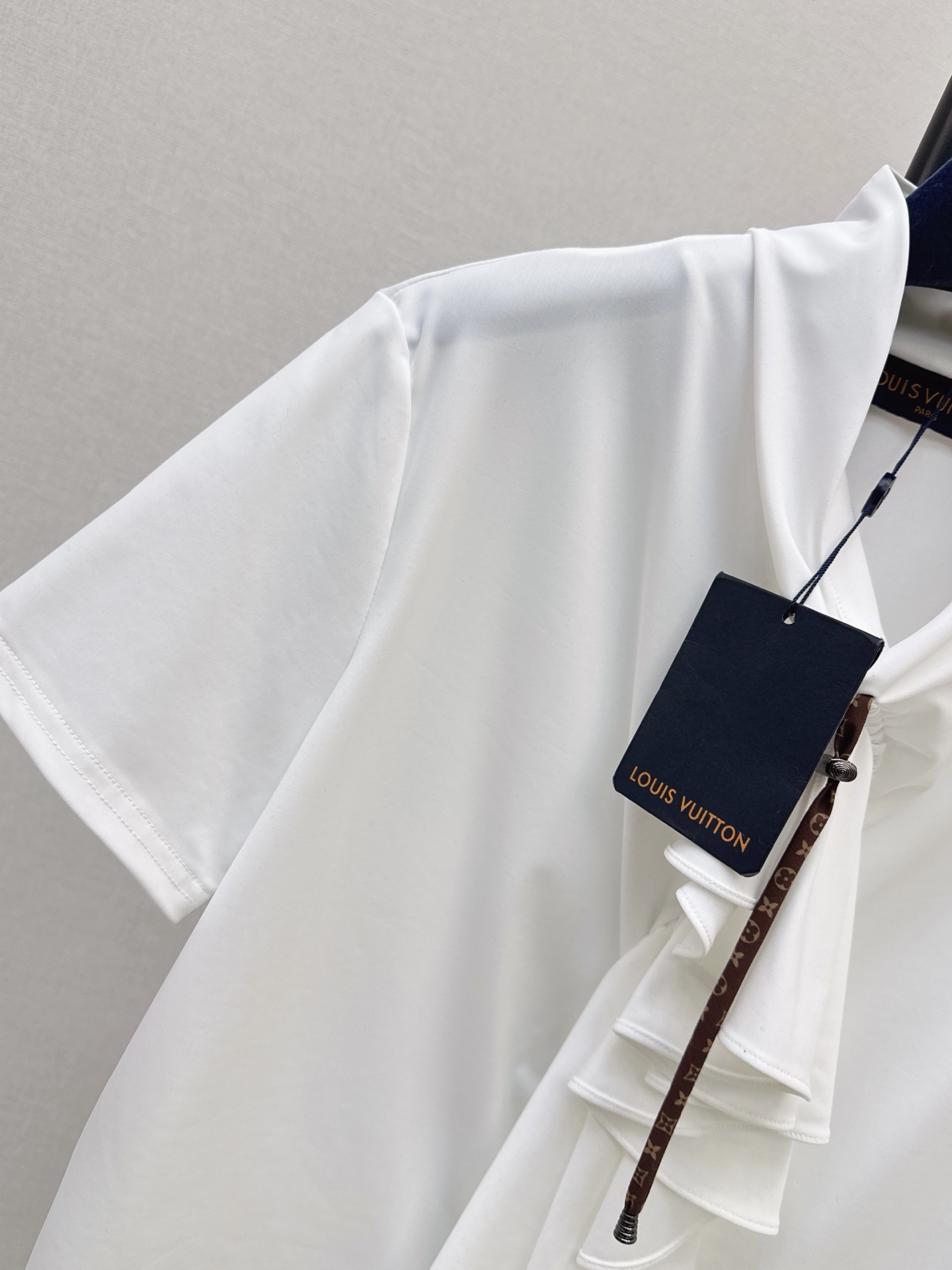 Loui 26fw ribbon shirt