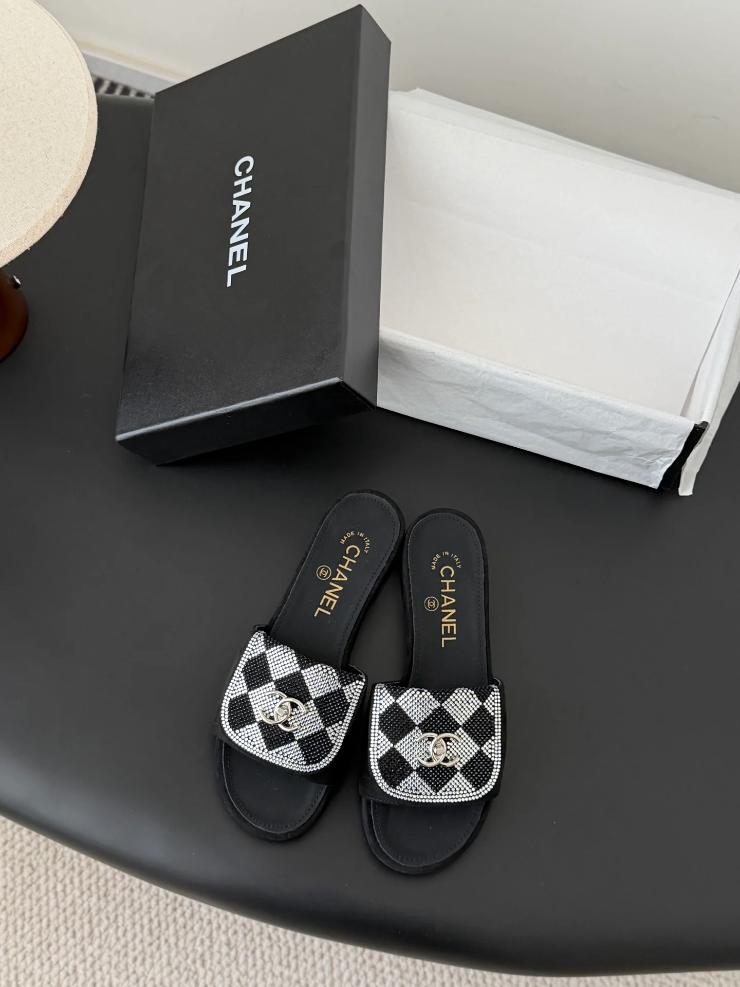 Chan 26ss rhinestone-embellished sandals
