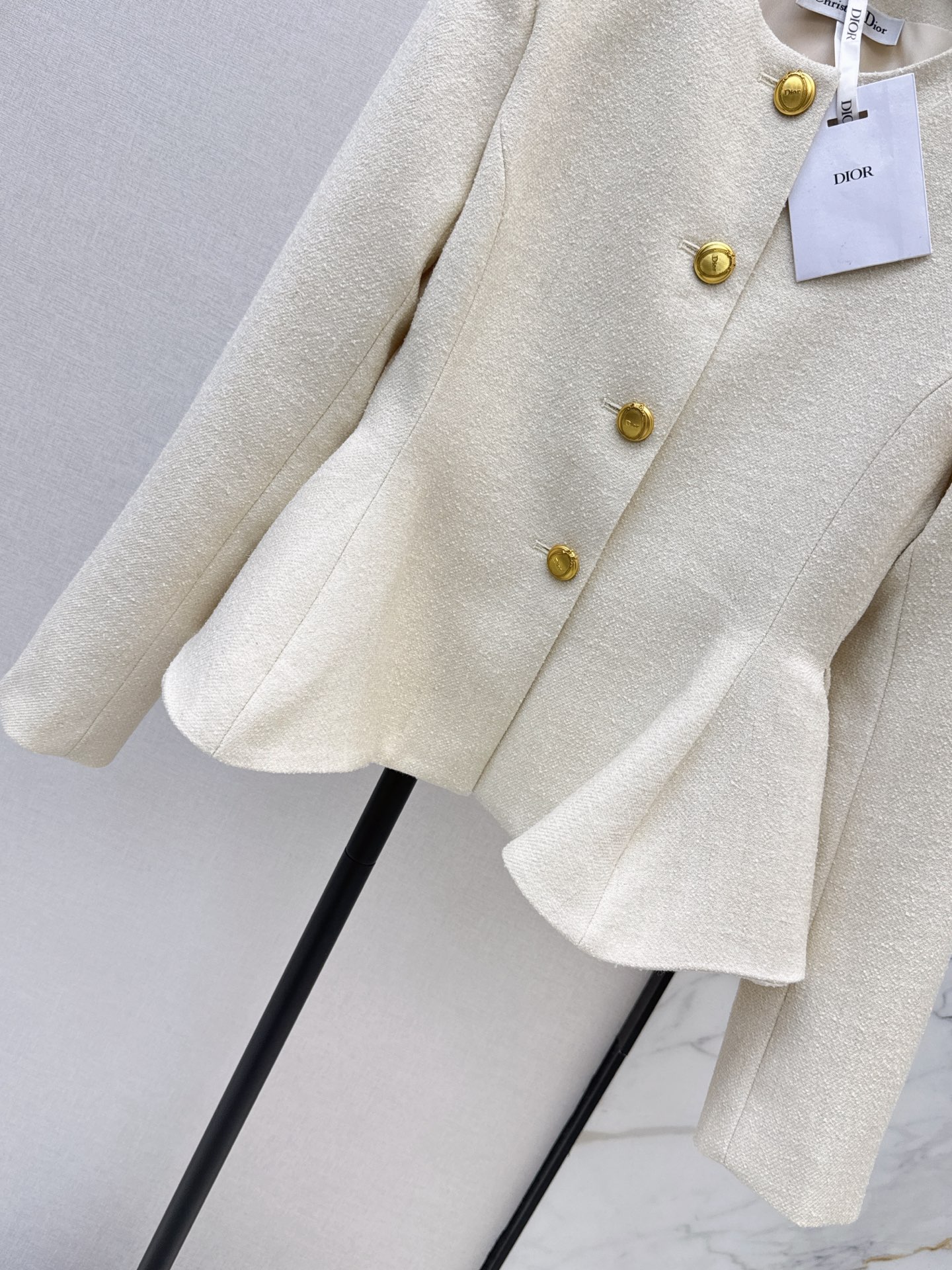 CD 26fw collarless peplum jacket