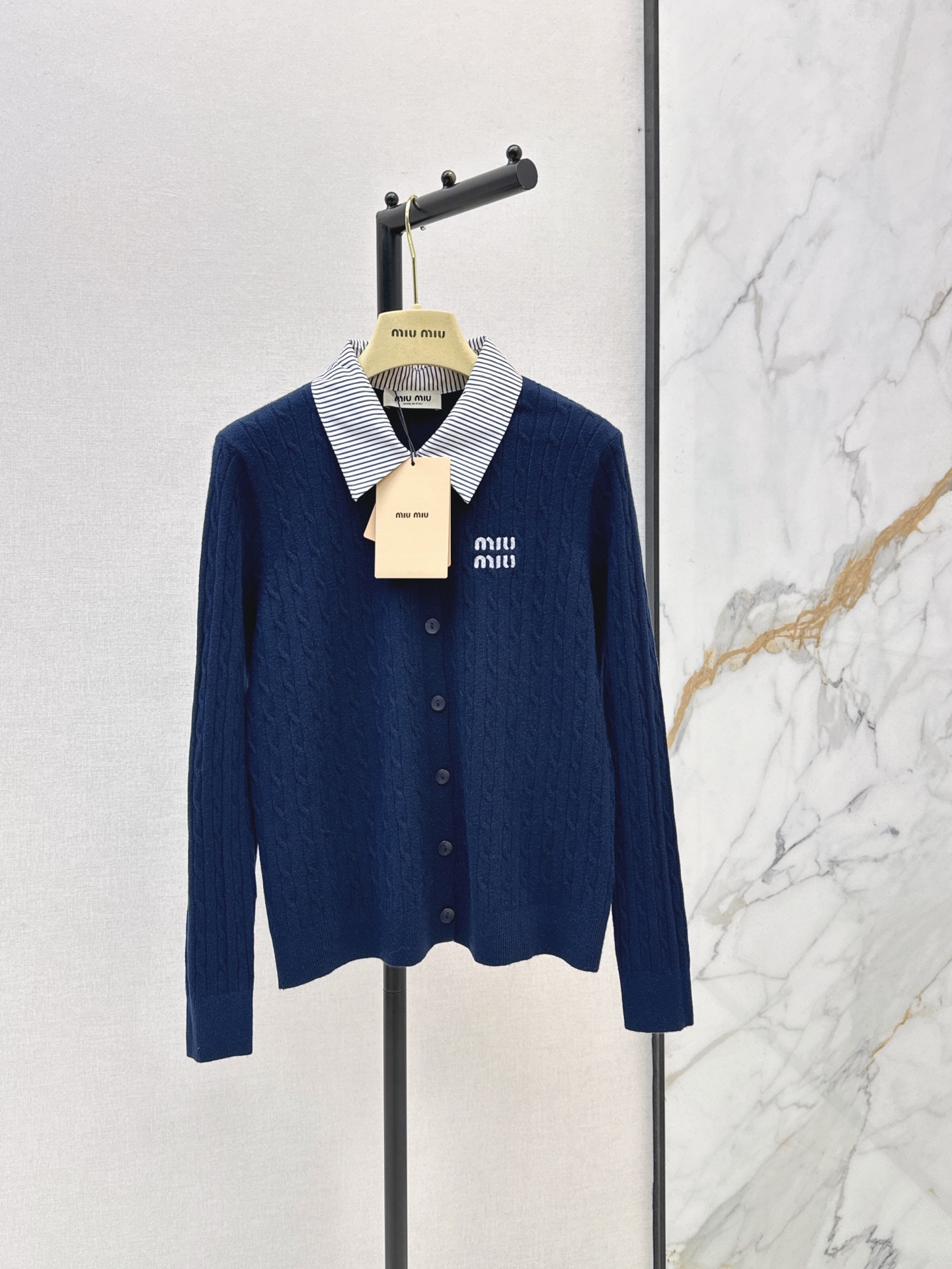 Miu 26fw knit sweater