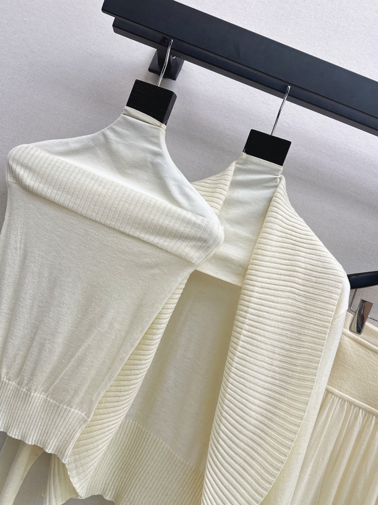 Row 26fw wool cardigan tube top pants sets