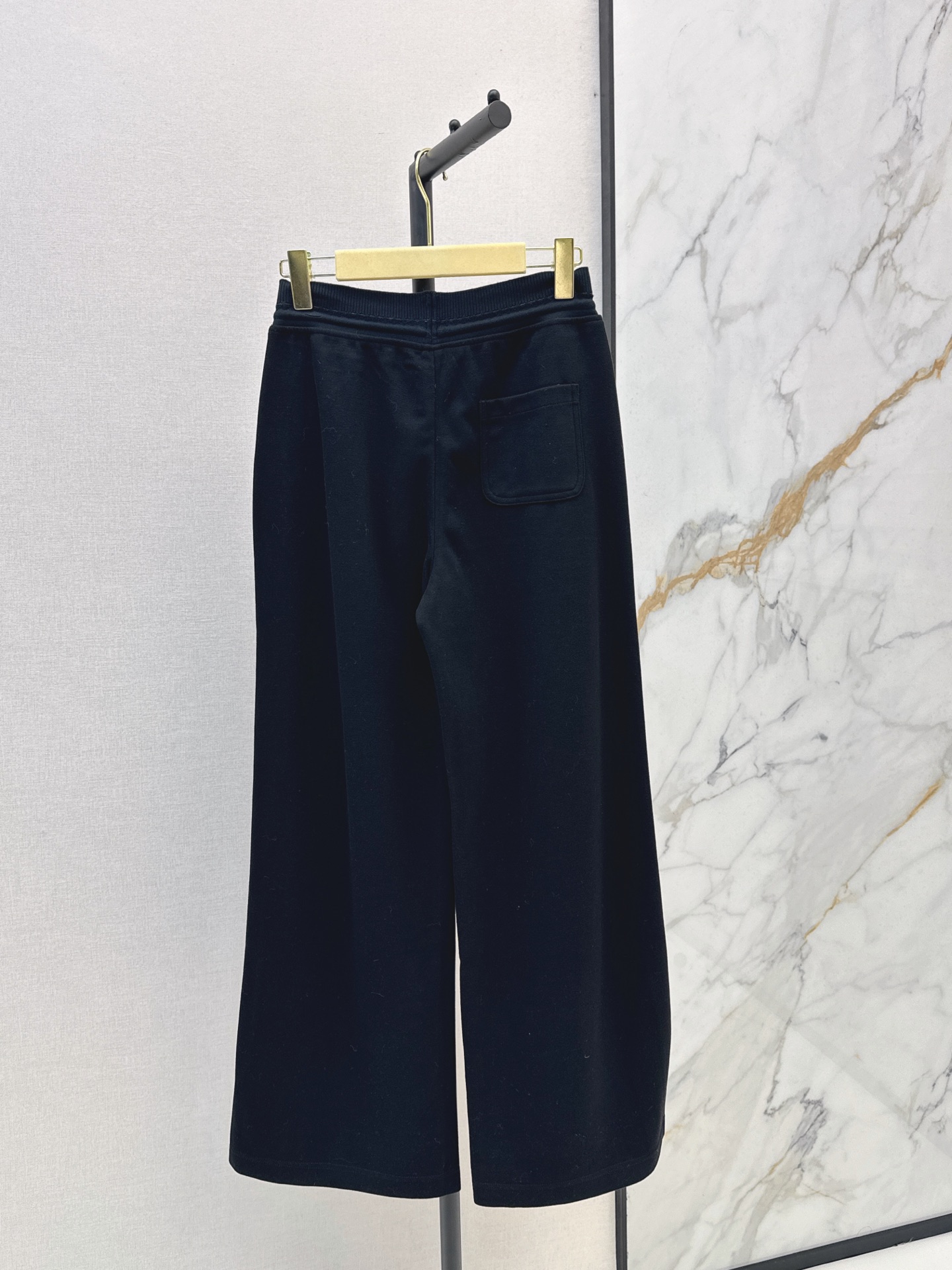 Miu 26fw darwstring pants sets