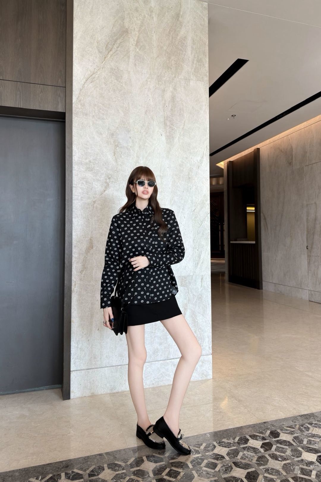 Her 26fw print shirt