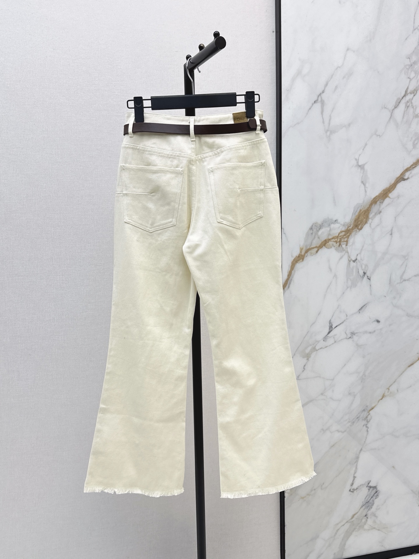 CD 26fw belted jeans