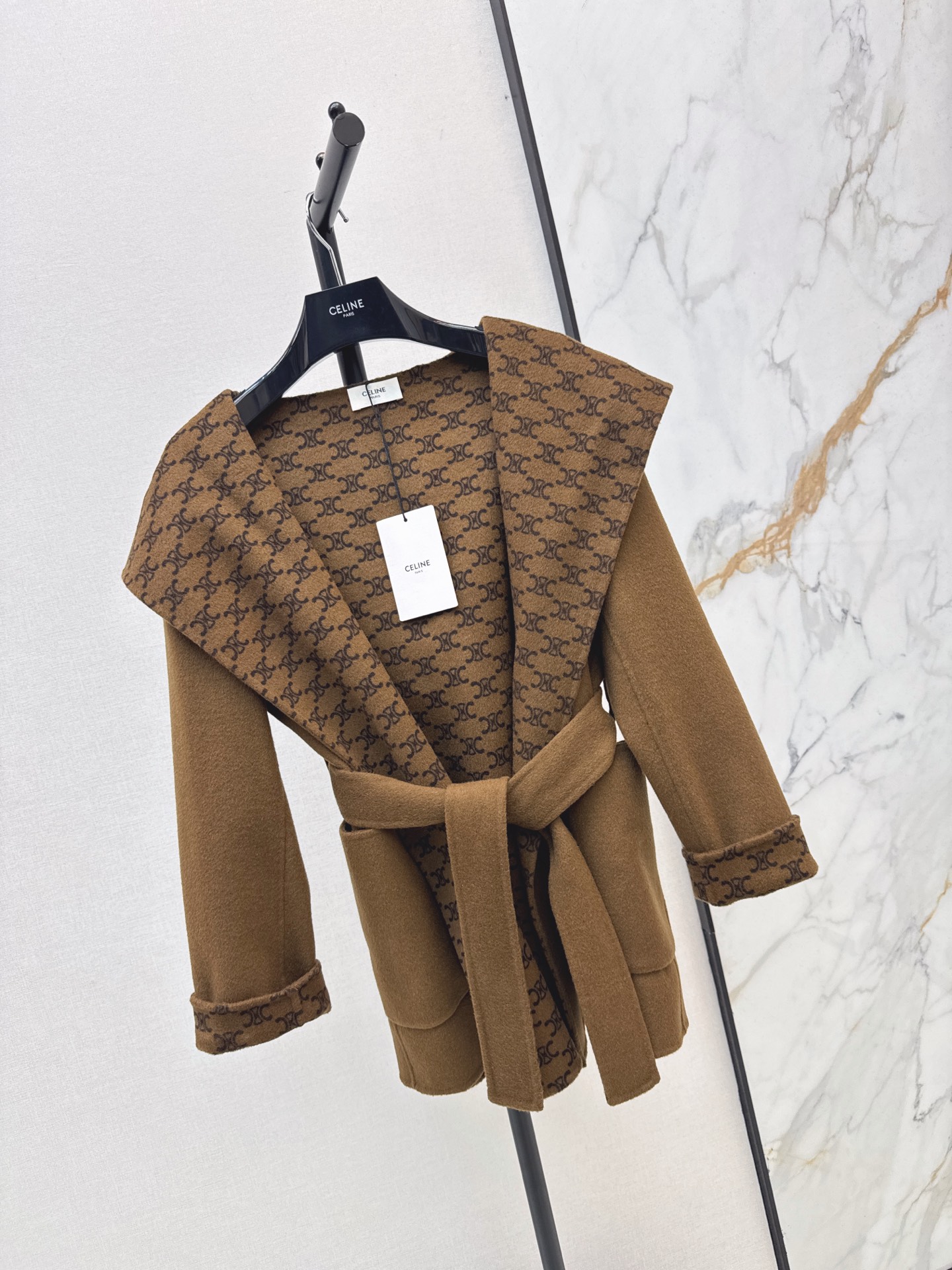 Celi 26fw cropped woolen overcoast