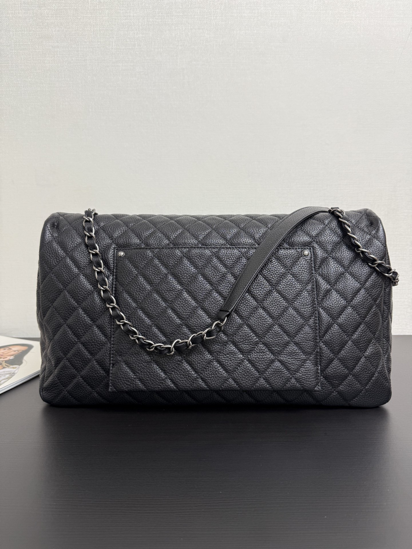 Chan 26fw airline bag