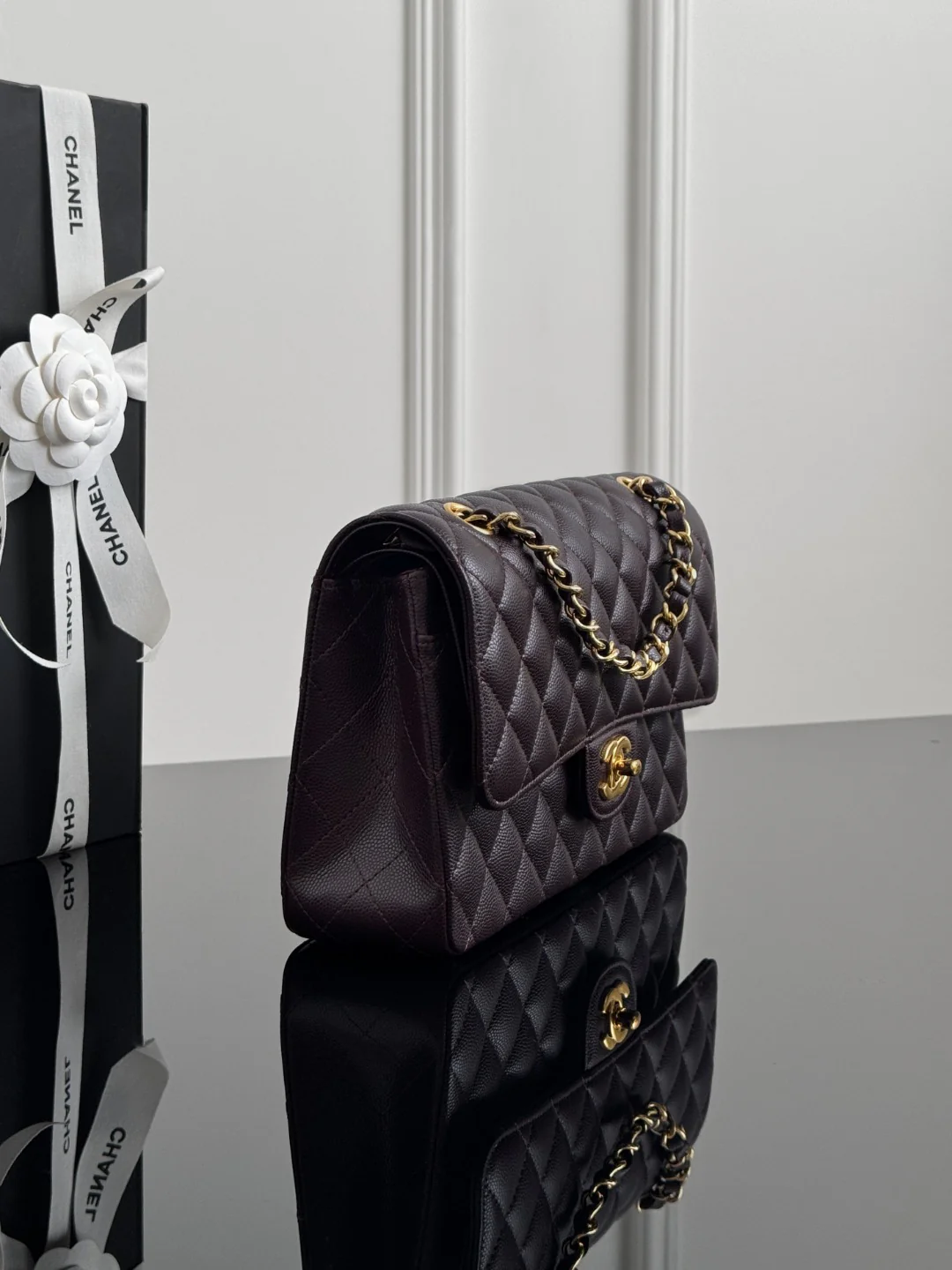 Chan cf25 chain shoulder bag