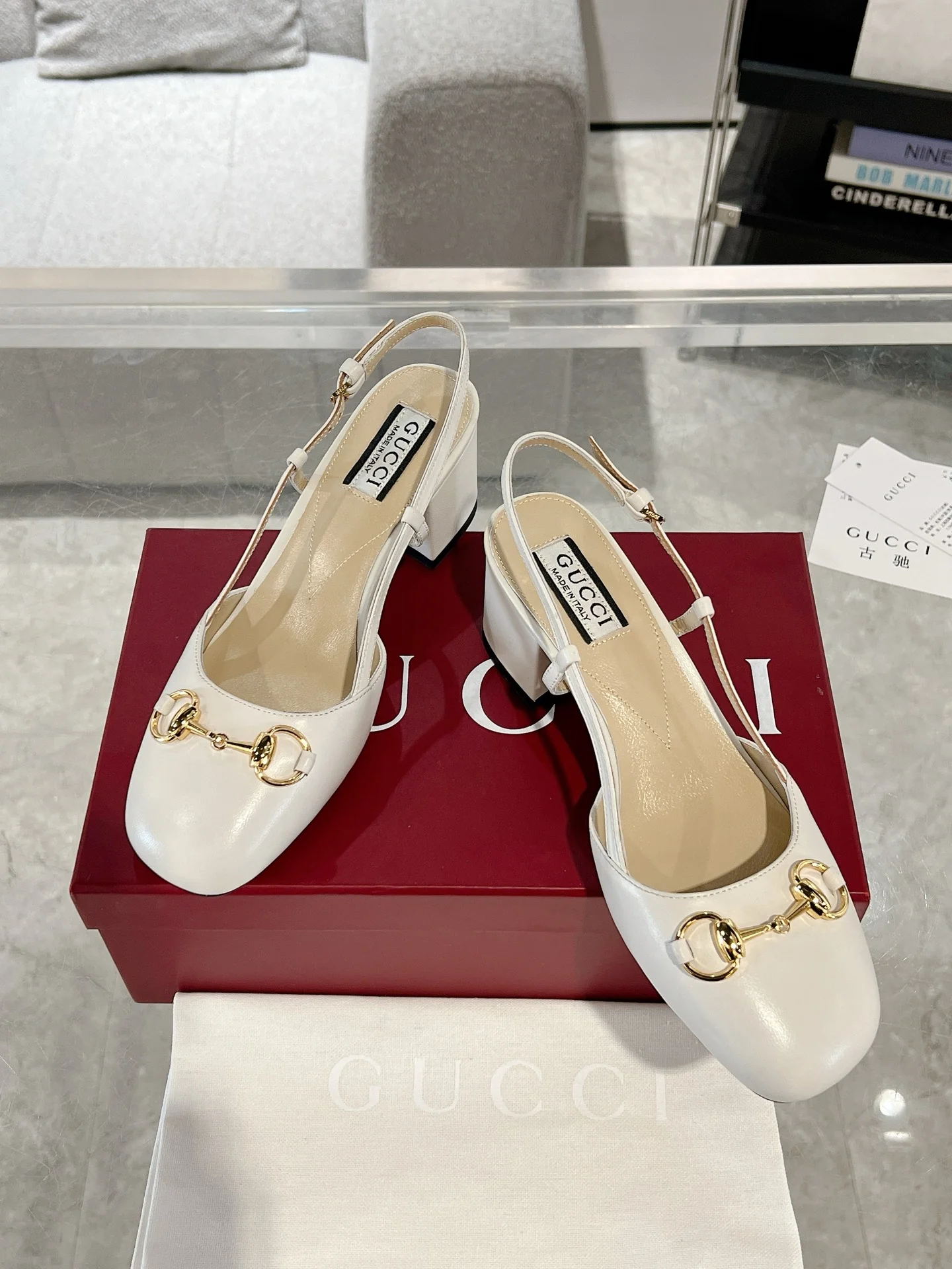 Gucc 25fw slingback chunky heels