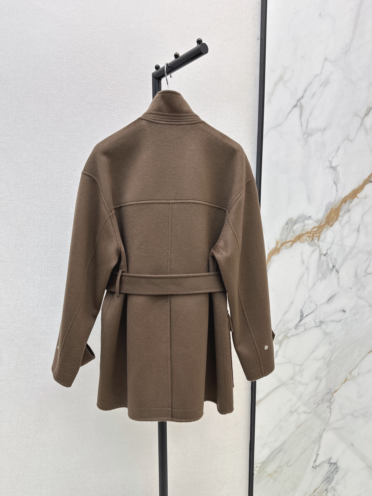 Her 26fw woolen belted jacket