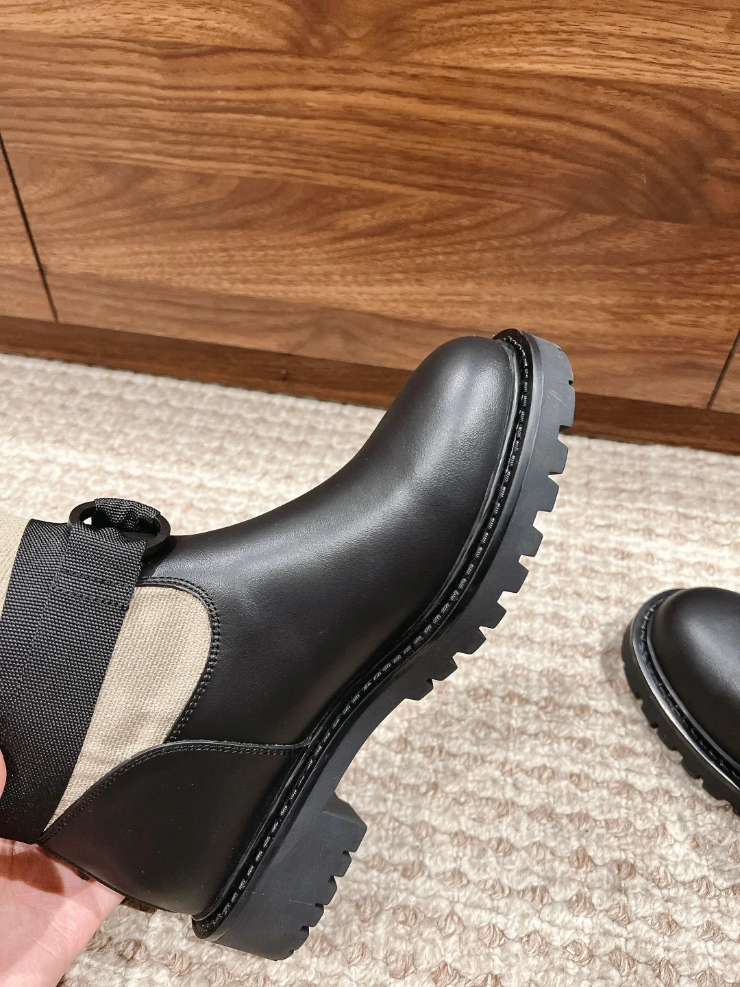 CD 25fw half boots