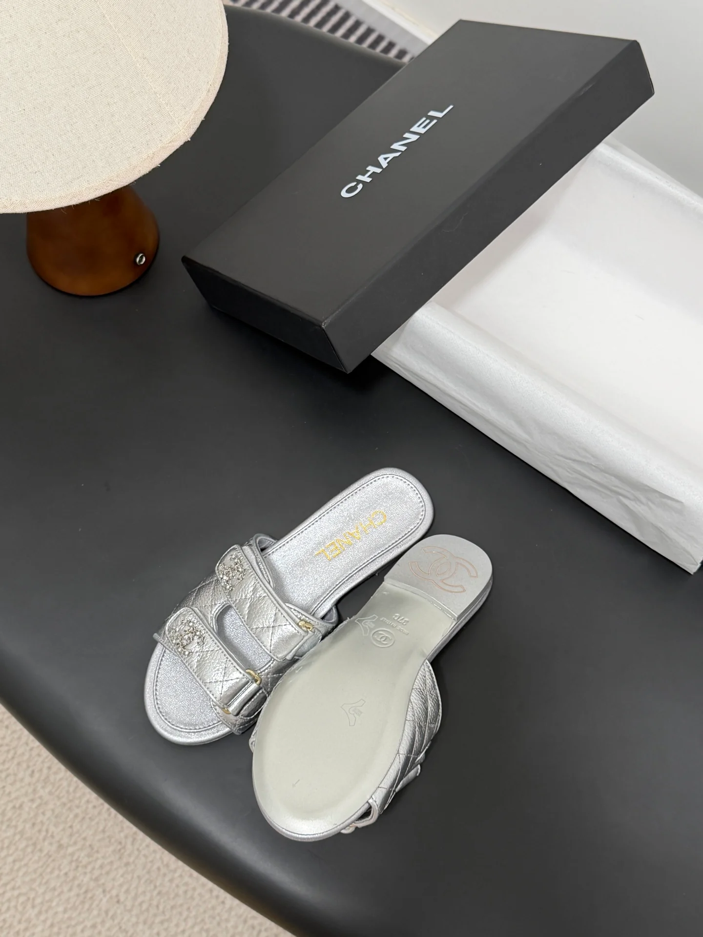 Chan 26ss slippers