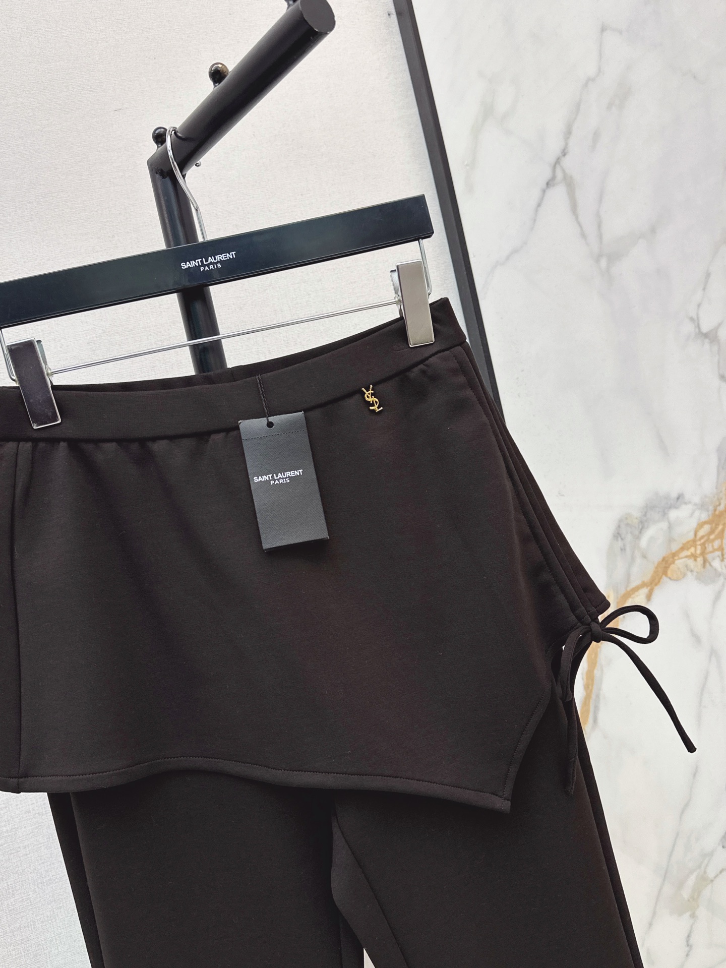 Sain 26fw asymmetric skirt-overlay flared pants