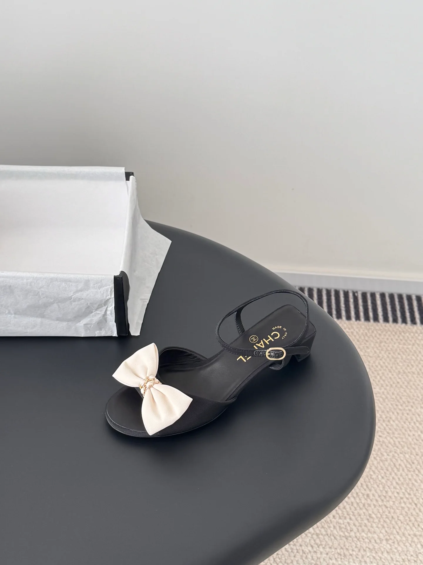 Chan 26ss bow sandel